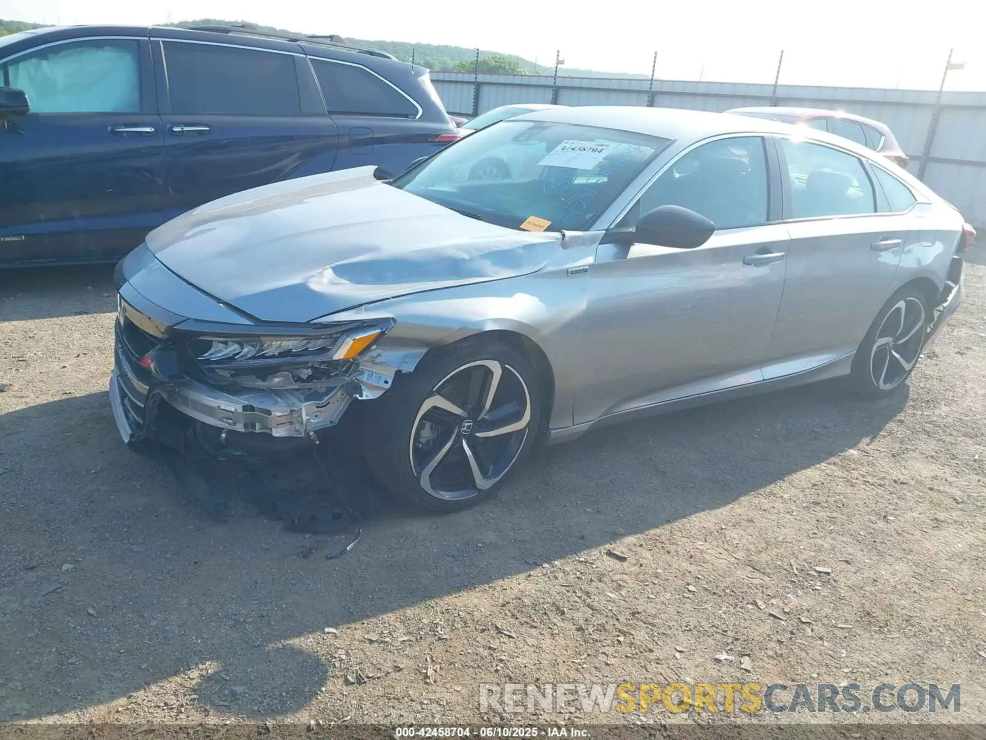2 fotografías del automóvil dañado 1HGCV1F47MA009911 HONDA ACCORD 2021