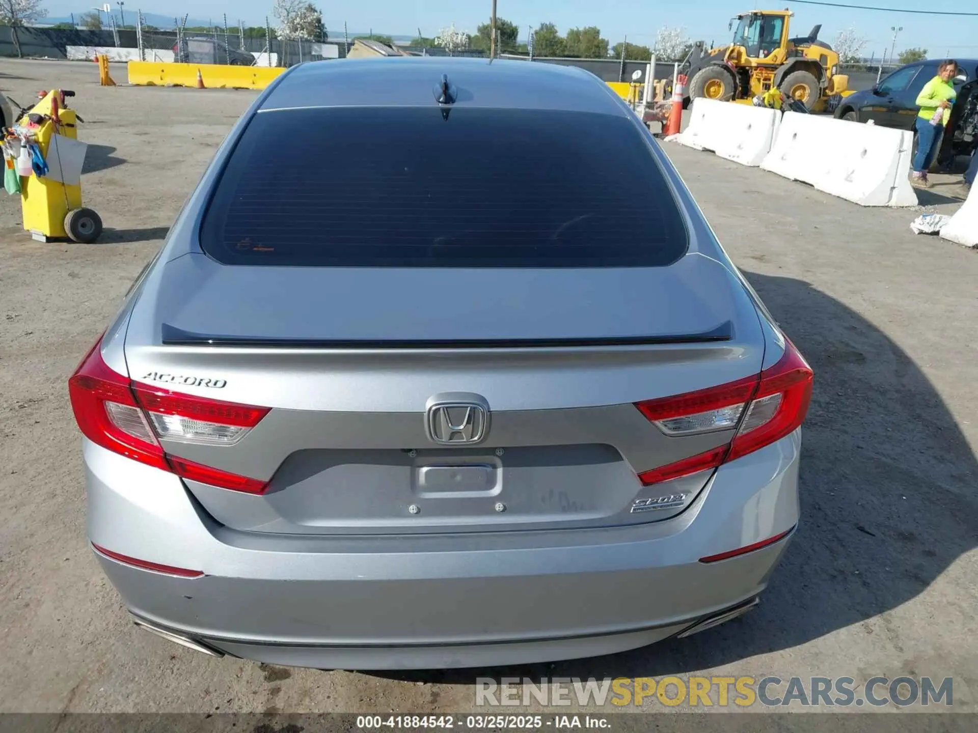 15 fotografías del automóvil dañado 1HGCV1F47MA124296 HONDA ACCORD 2021