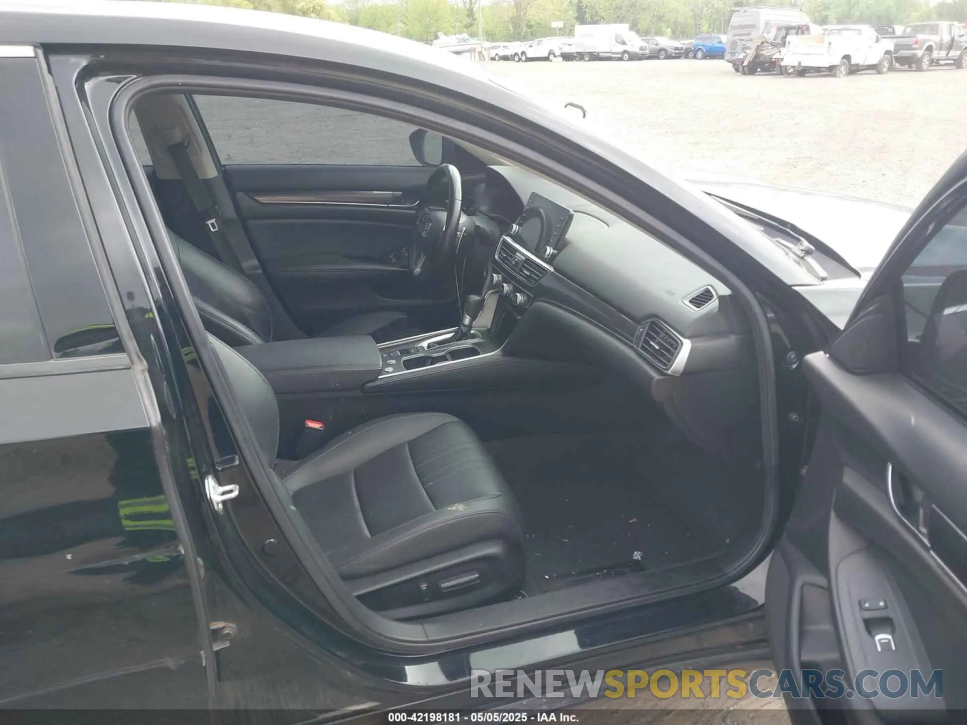 5 fotografías del automóvil dañado 1HGCV1F48MA043534 HONDA ACCORD 2021