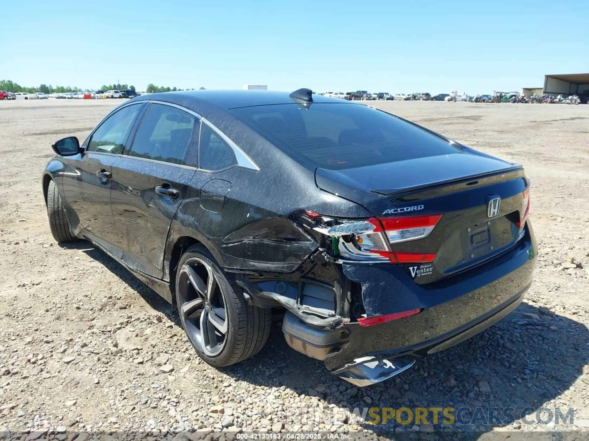 3 fotografías del automóvil dañado 1HGCV1F49MA043168 HONDA ACCORD 2021