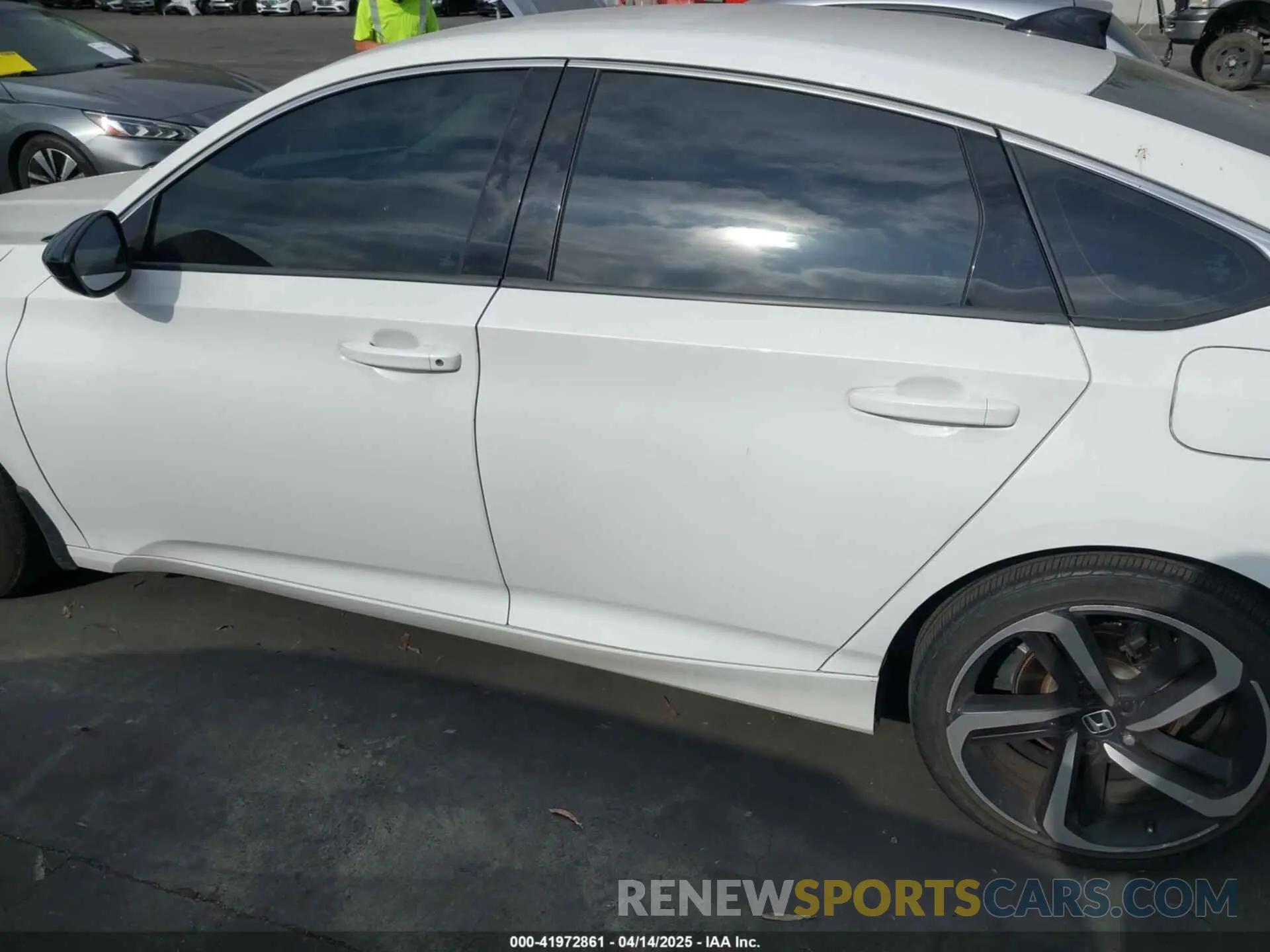 15 fotografías del automóvil dañado 1HGCV1F49MA055546 HONDA ACCORD 2021
