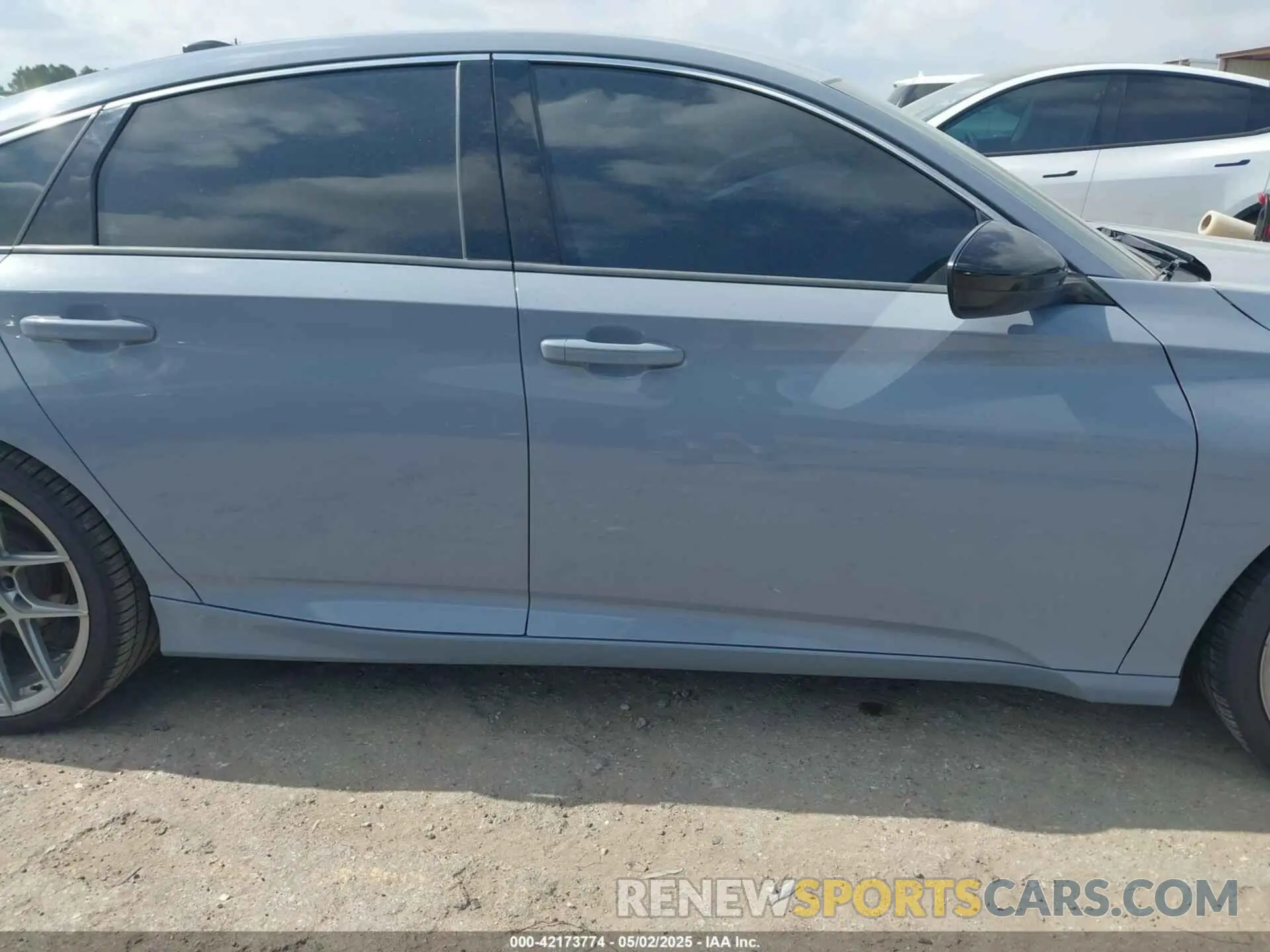 13 fotografías del automóvil dañado 1HGCV1F4XMA010857 HONDA ACCORD 2021