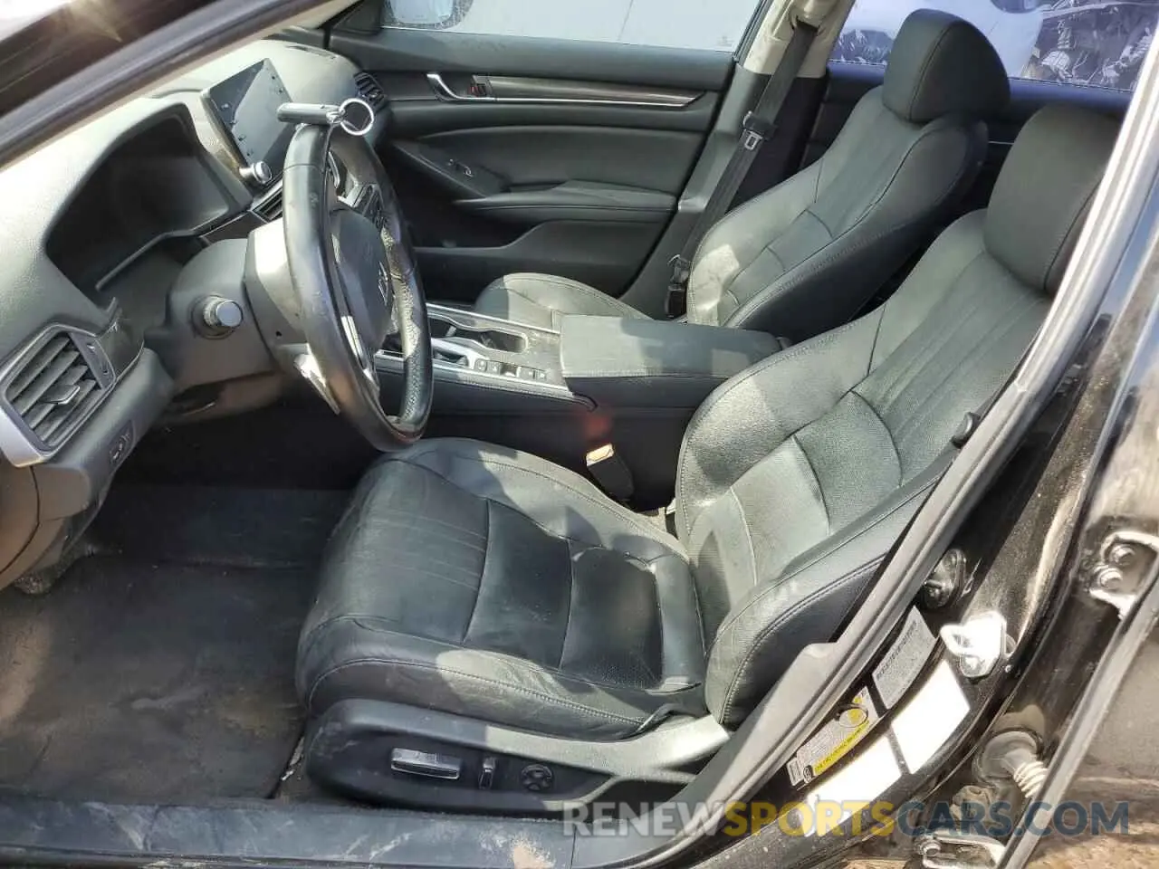 7 fotografías del automóvil dañado 1HGCV1F4XMA024693 HONDA ACCORD 2021