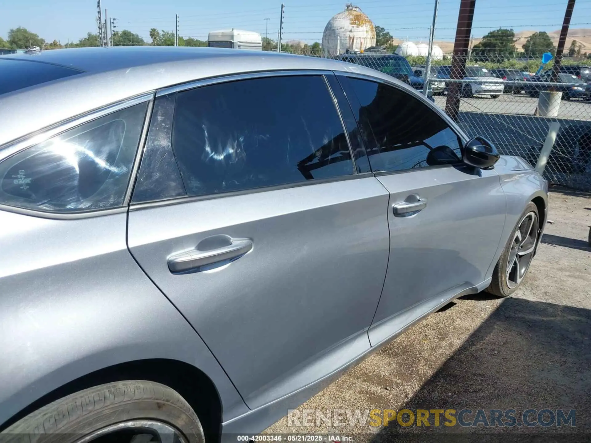 12 fotografías del automóvil dañado 1HGCV1F4XMA041705 HONDA ACCORD 2021
