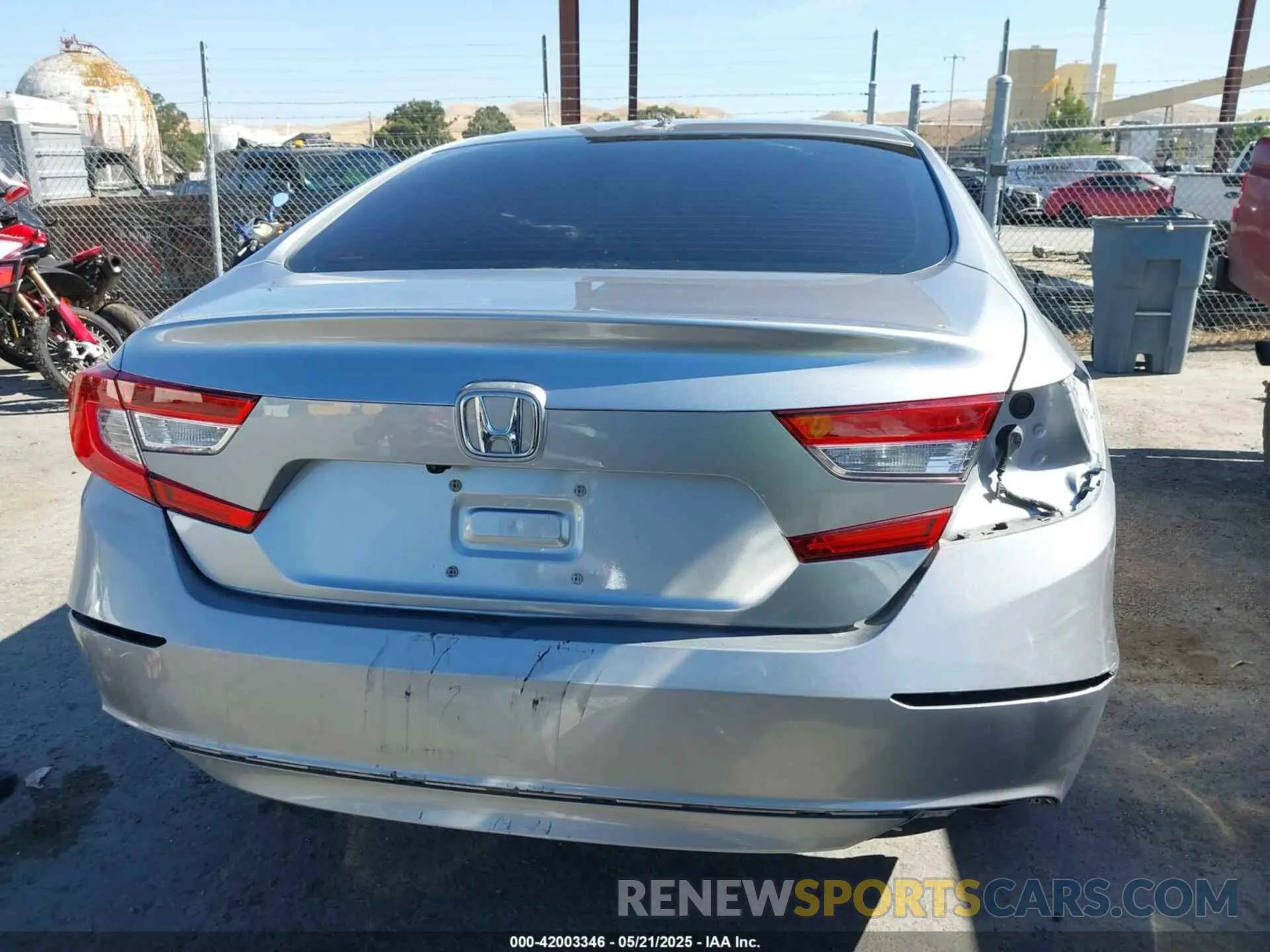 15 fotografías del automóvil dañado 1HGCV1F4XMA041705 HONDA ACCORD 2021