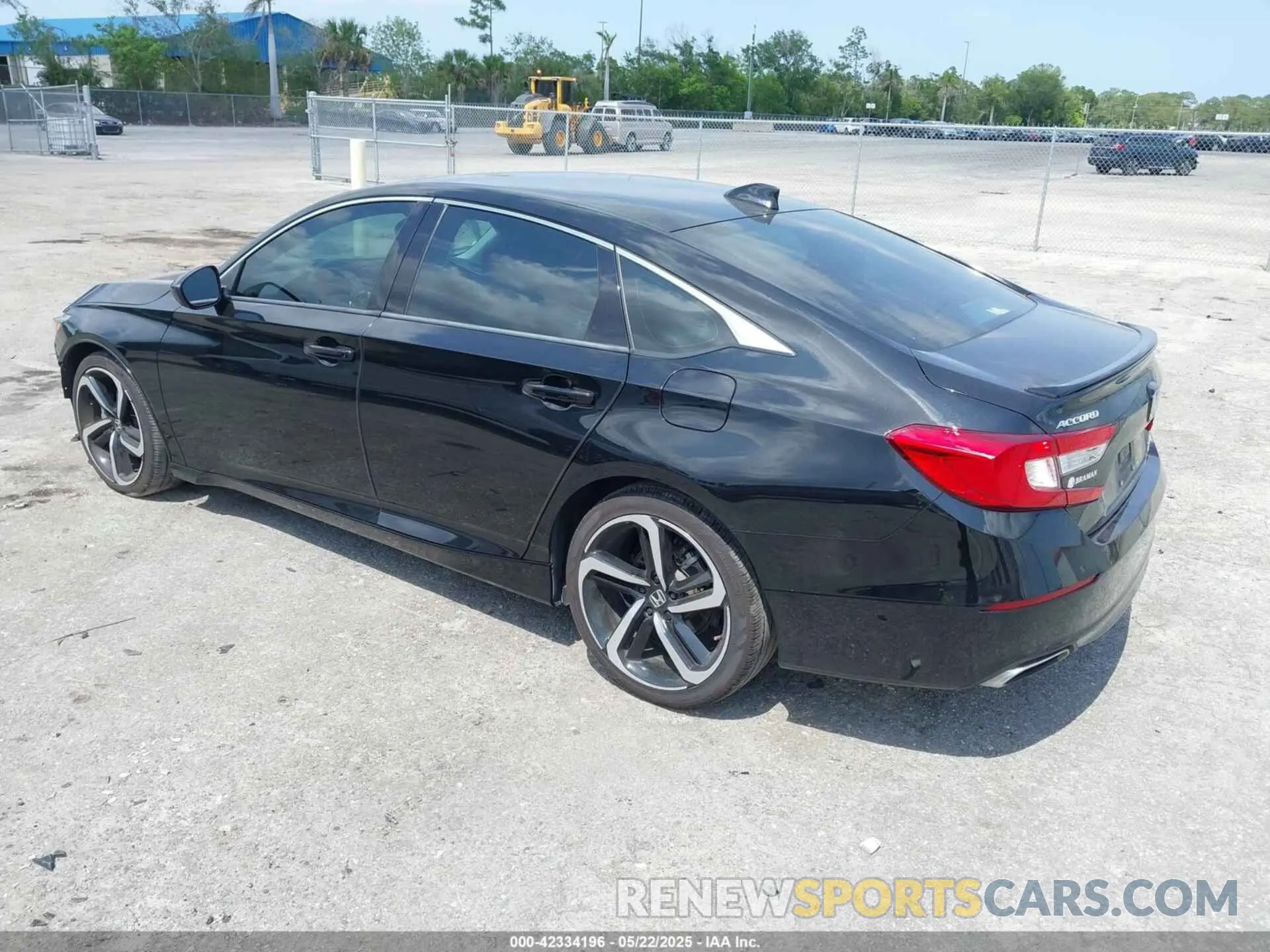 3 fotografías del automóvil dañado 1HGCV1F4XMA043146 HONDA ACCORD 2021