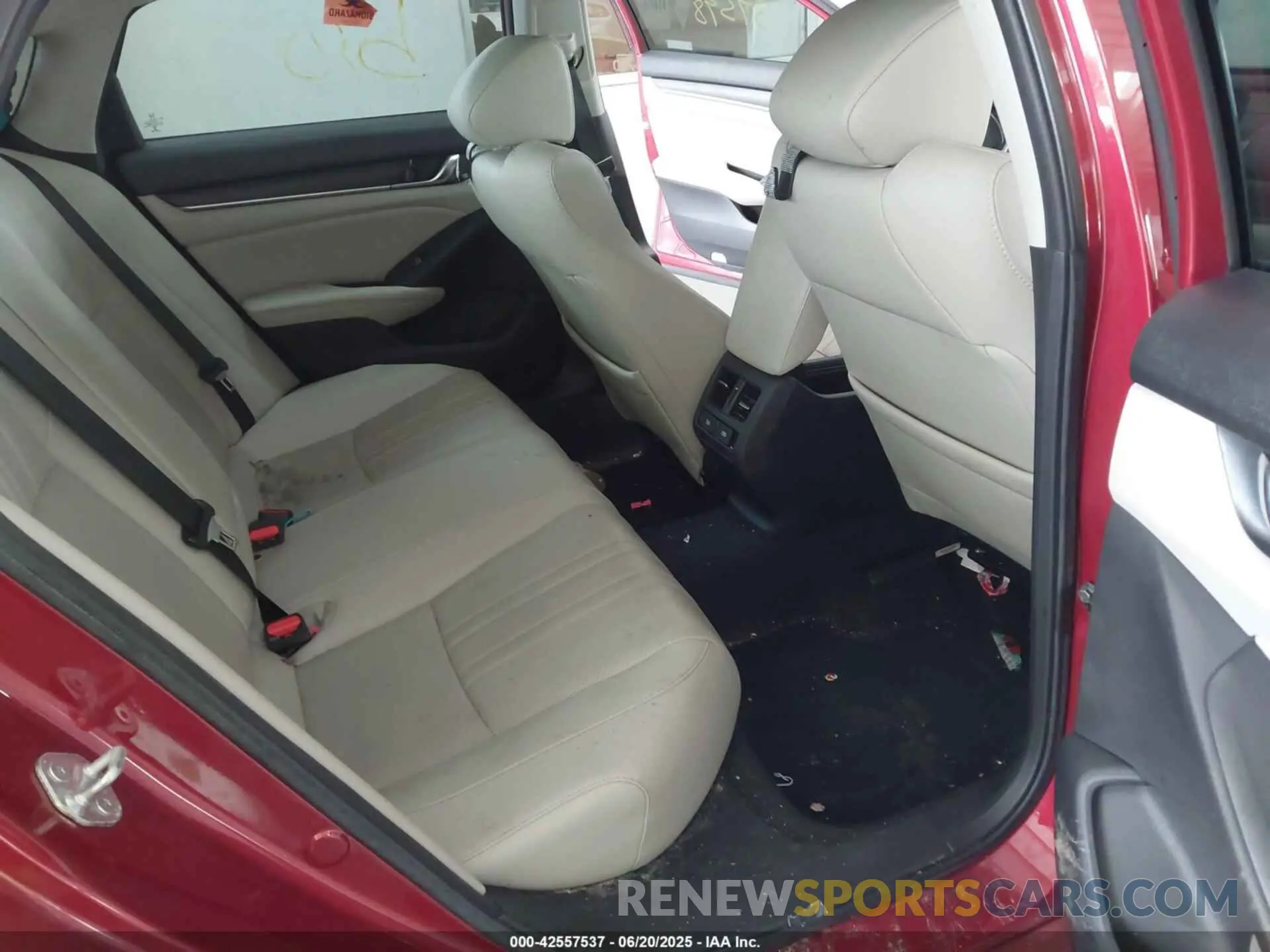 8 fotografías del automóvil dañado 1HGCV1F59MA046810 HONDA ACCORD 2021