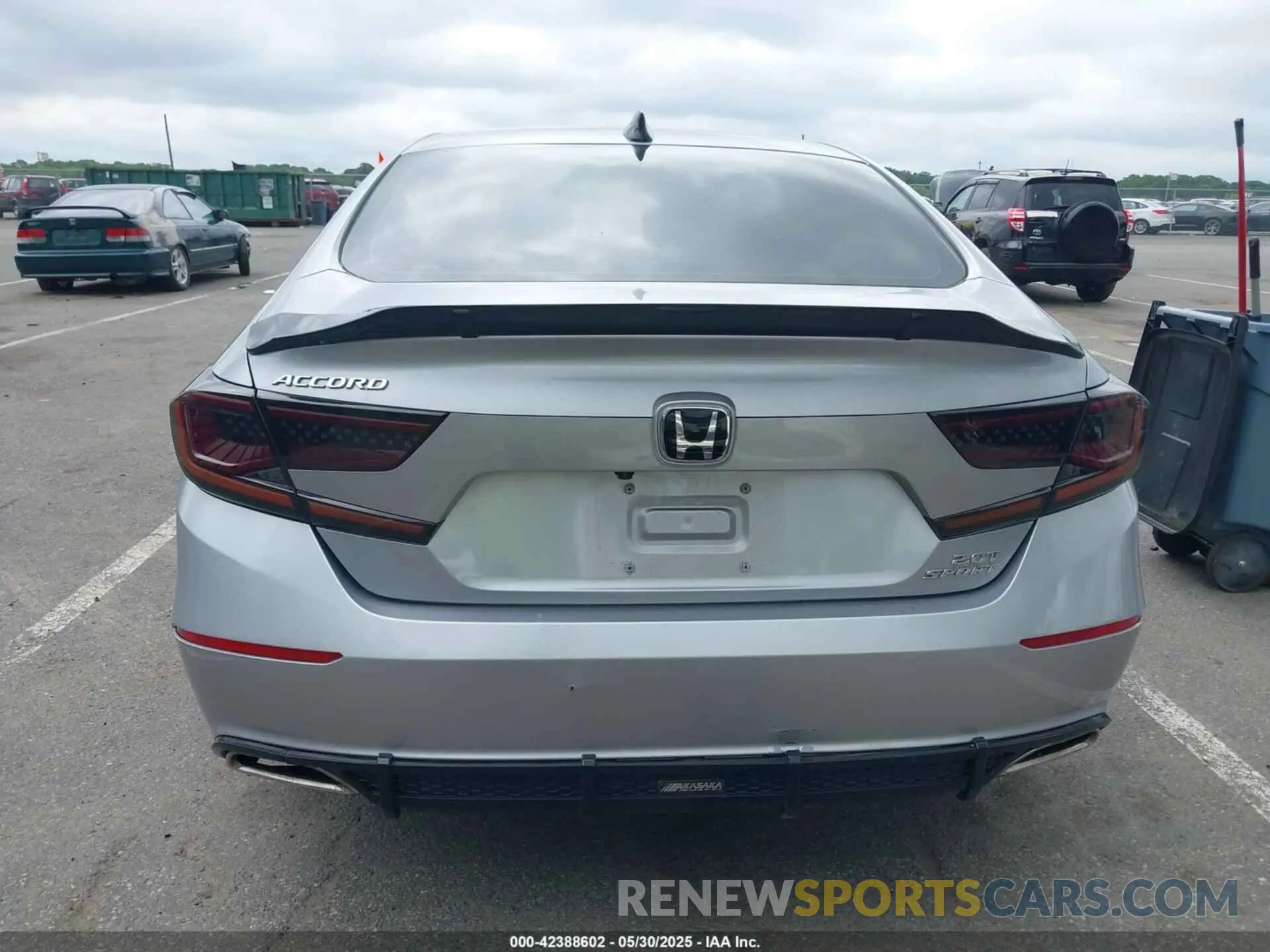 16 fotografías del automóvil dañado 1HGCV2F31MA000330 HONDA ACCORD 2021