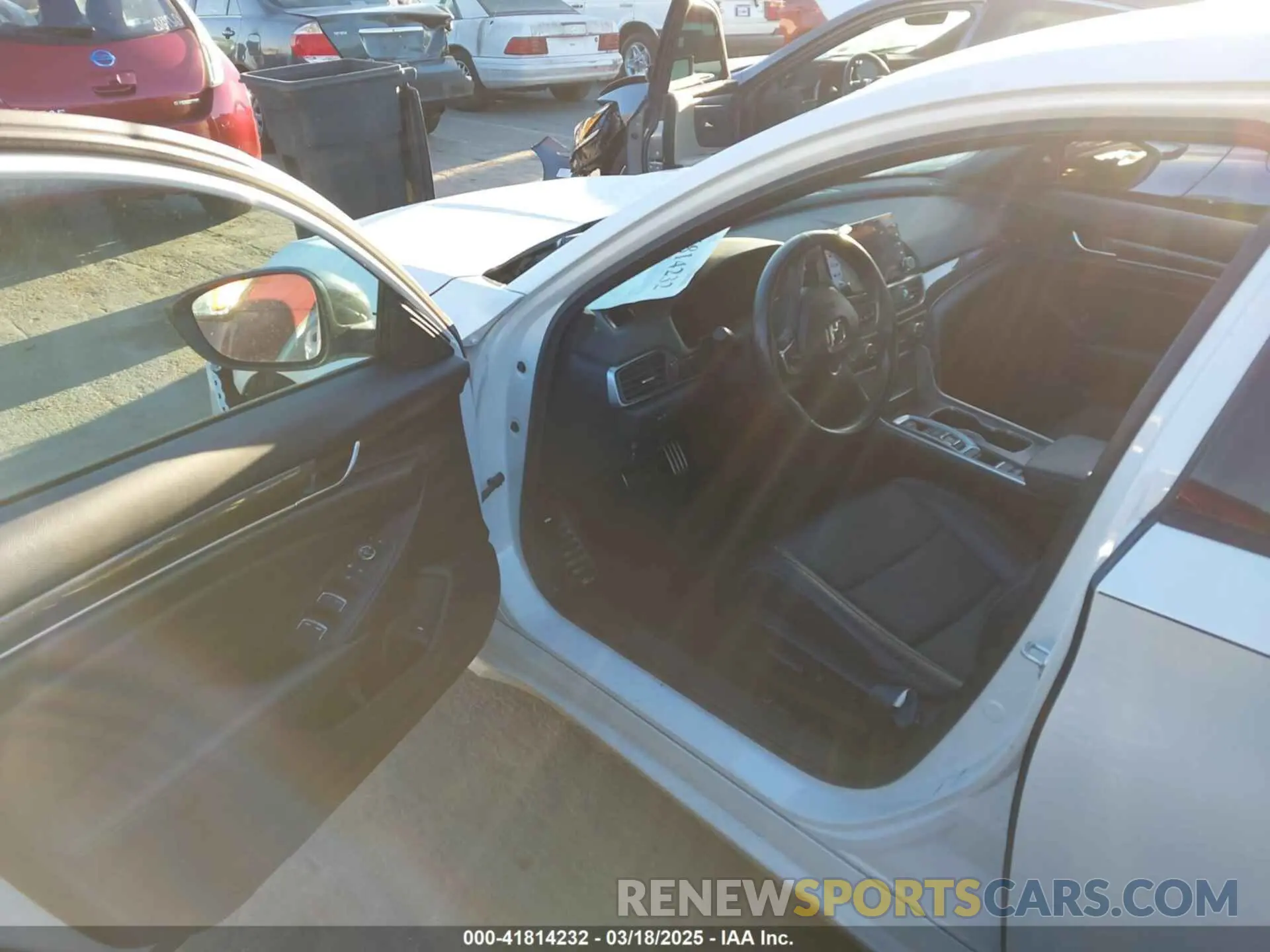 5 fotografías del automóvil dañado 1HGCV2F37MA031890 HONDA ACCORD 2021
