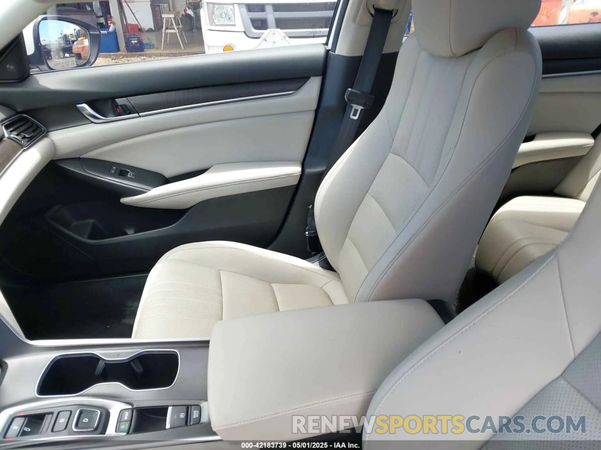 6 fotografías del automóvil dañado 1HGCV2F95MA032685 HONDA ACCORD 2021