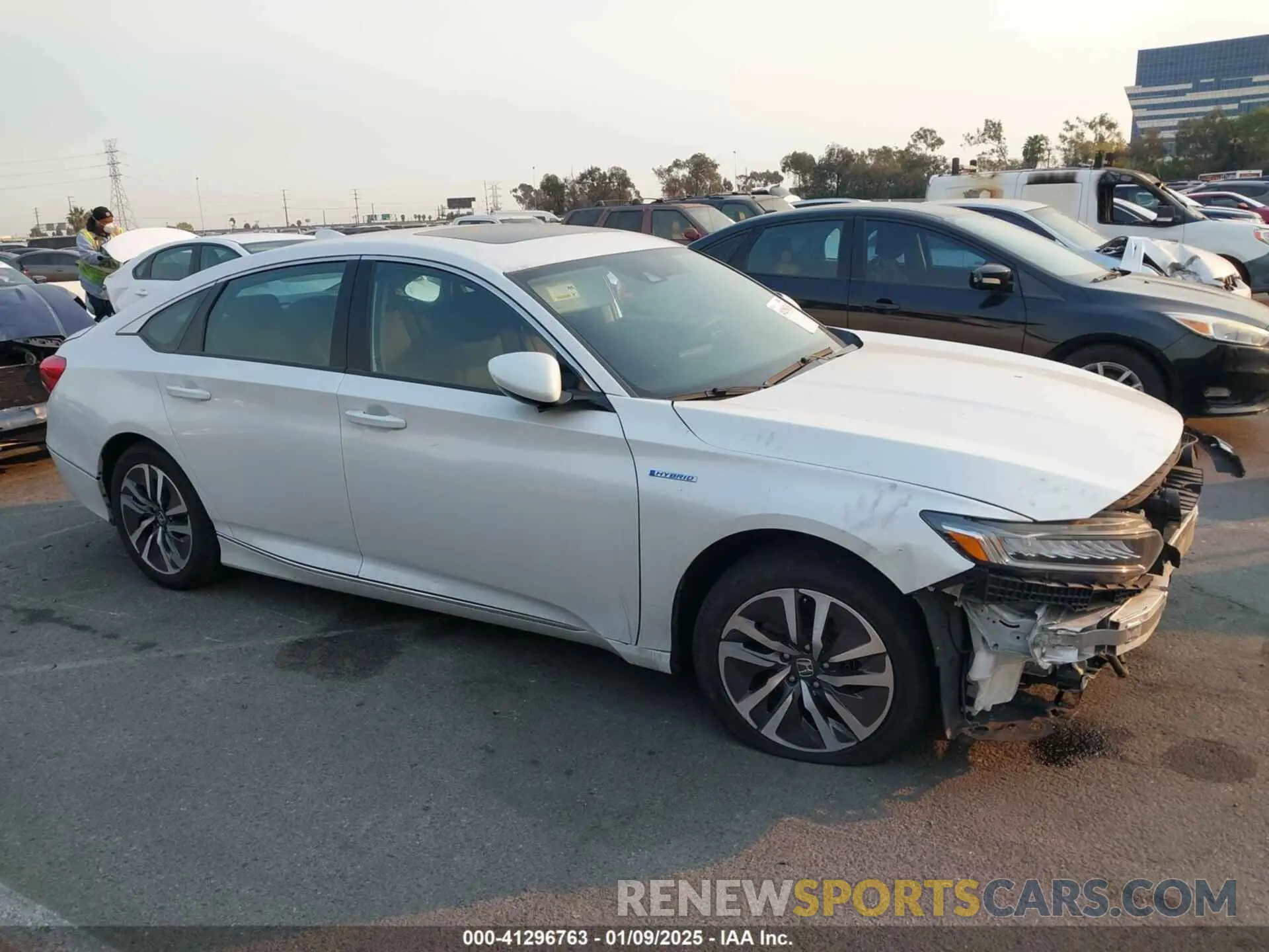 14 fotografías del automóvil dañado 1HGCV3F40MA011656 HONDA ACCORD 2021