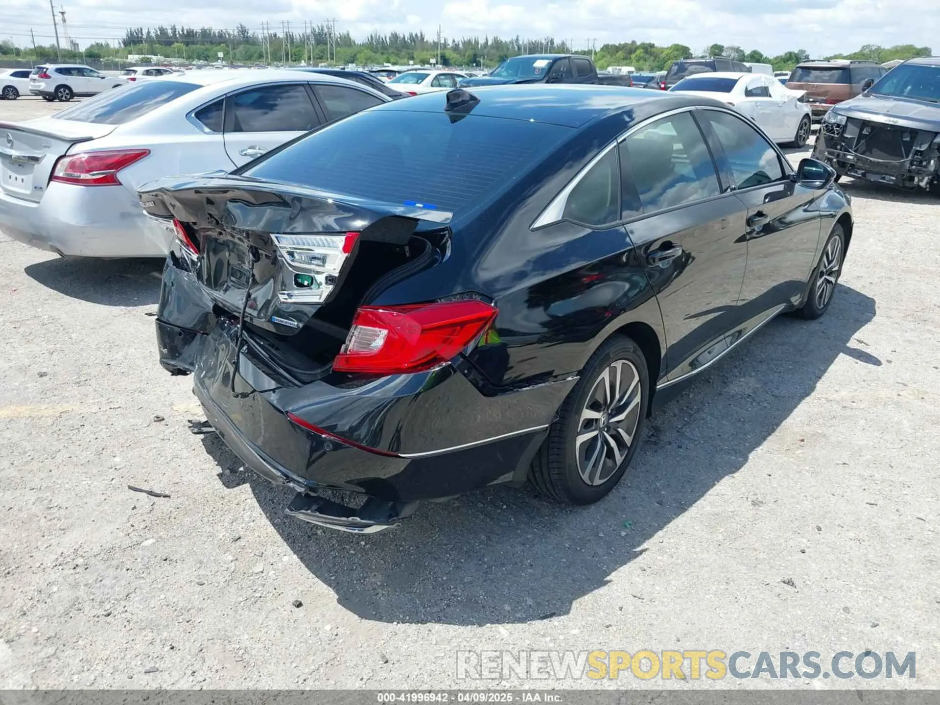 4 fotografías del automóvil dañado 1HGCV3F57MA000887 HONDA ACCORD 2021