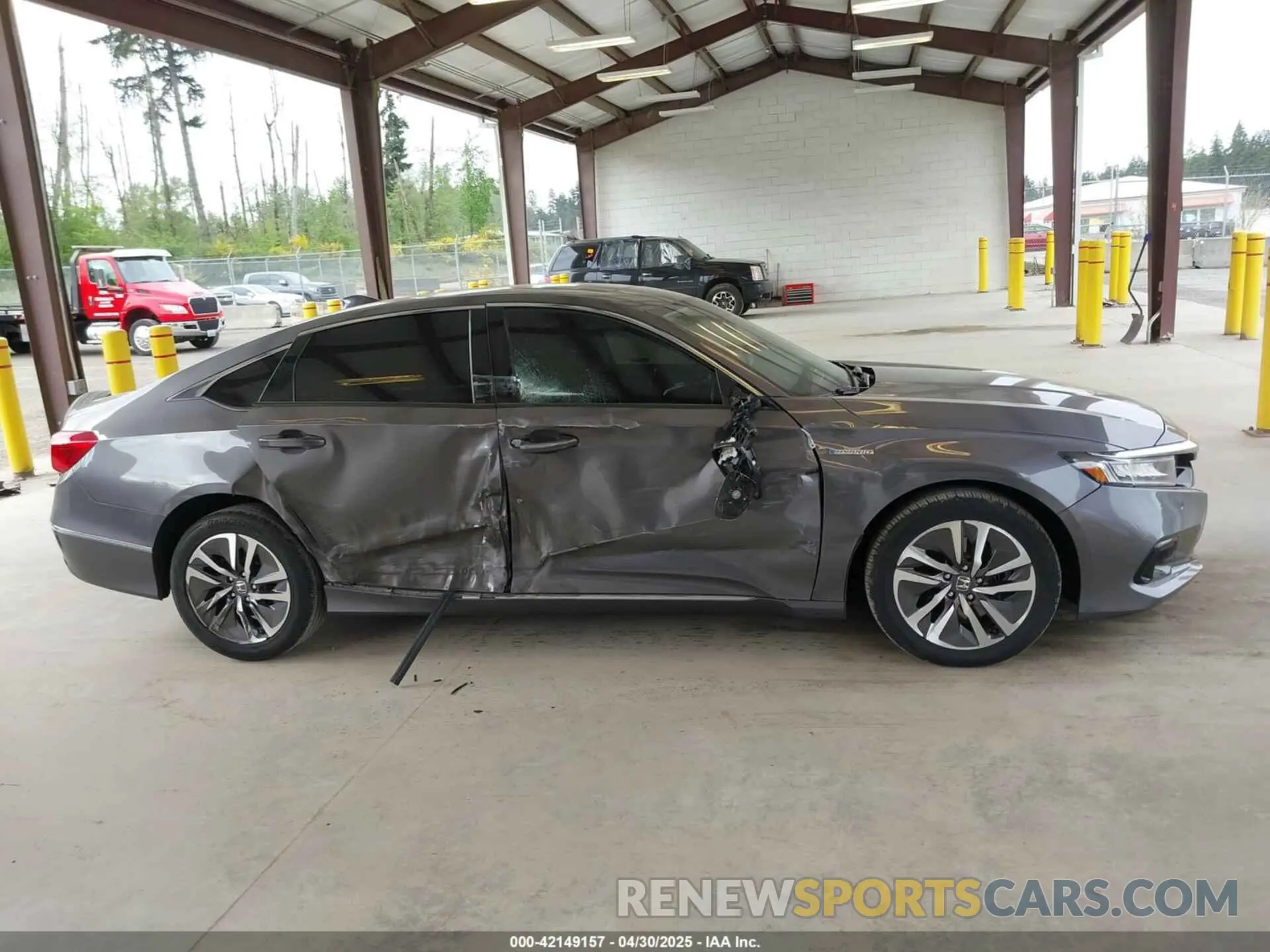 14 fotografías del automóvil dañado 1HGCV3F59MA022020 HONDA ACCORD 2021