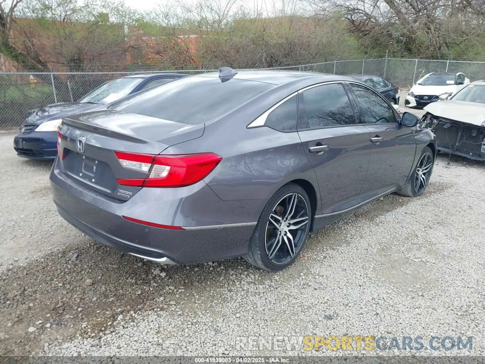 4 fotografías del automóvil dañado 1HGCV3F90MA001513 HONDA ACCORD 2021