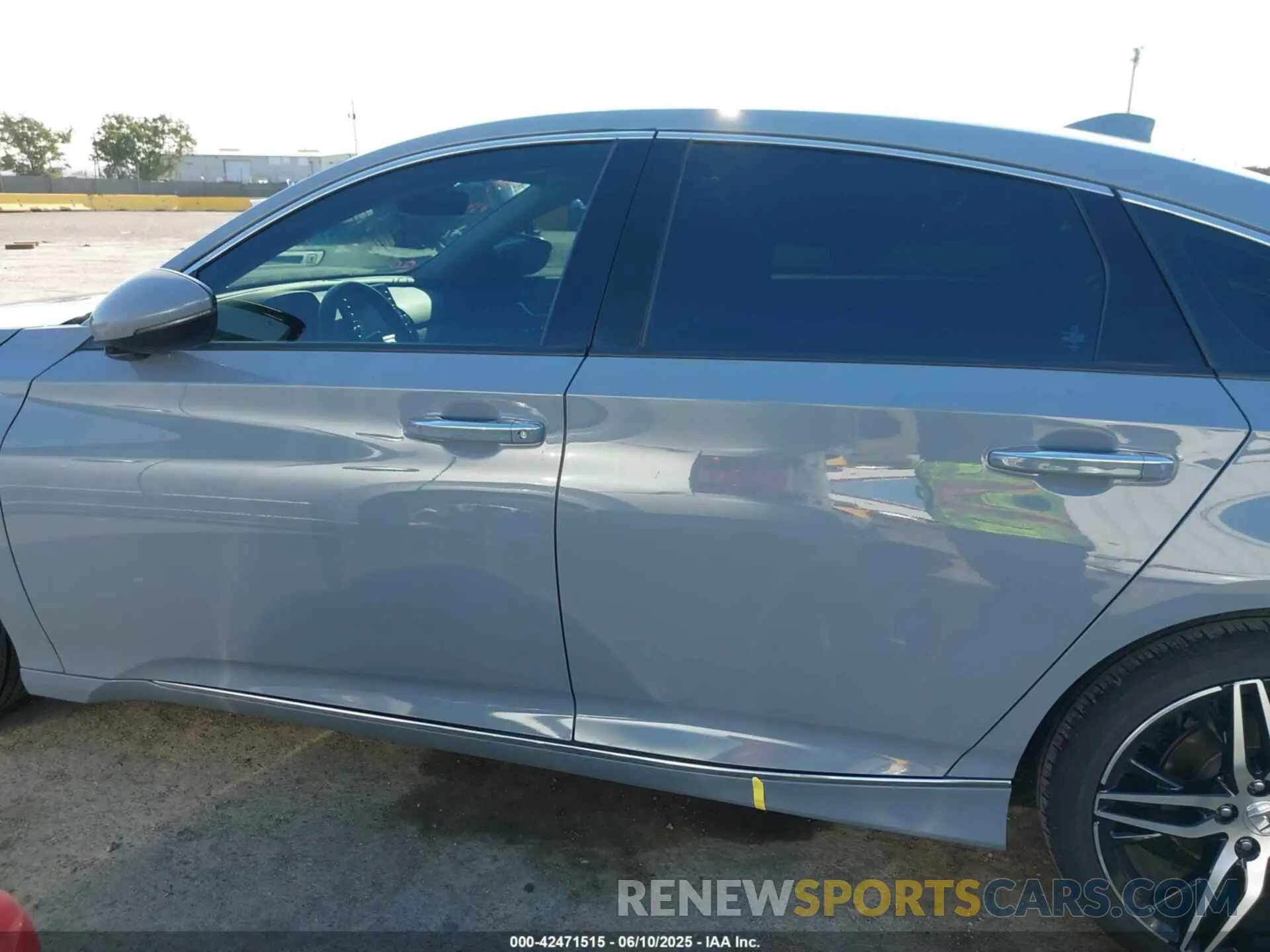 15 fotografías del automóvil dañado 1HGCV3F92MA005613 HONDA ACCORD 2021