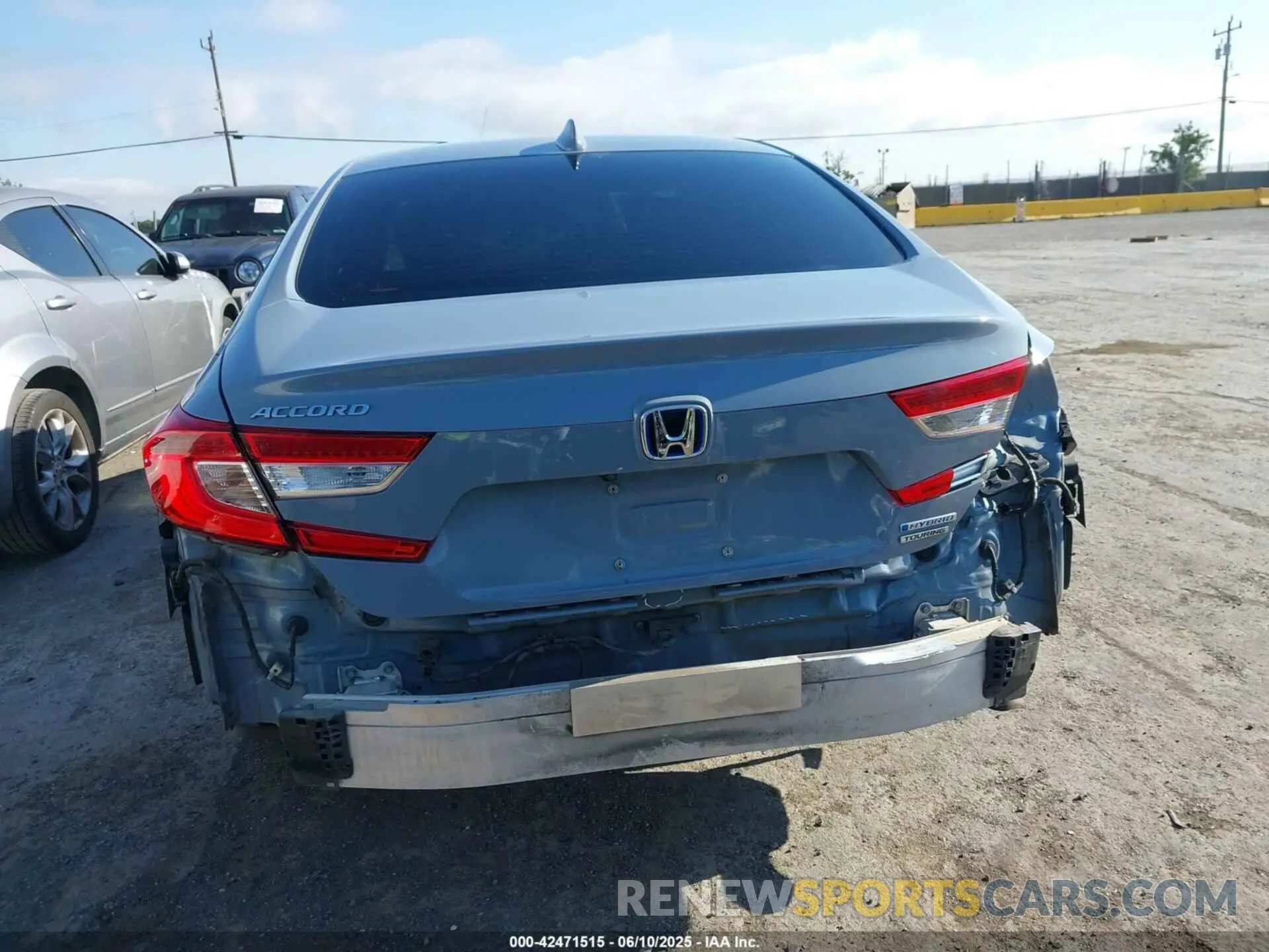 17 fotografías del automóvil dañado 1HGCV3F92MA005613 HONDA ACCORD 2021