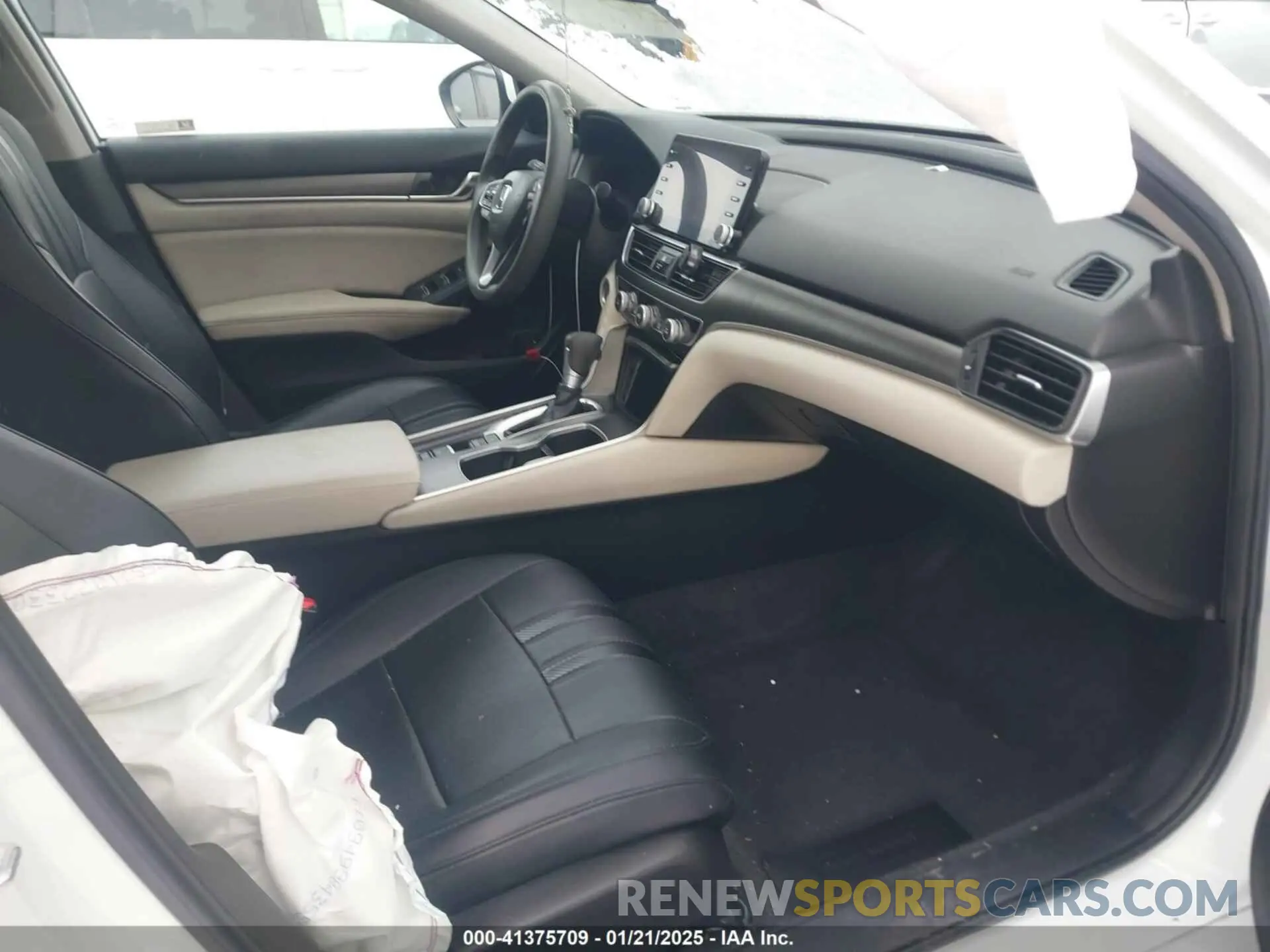 5 fotografías del automóvil dañado 1HGCV1F10NA010325 HONDA ACCORD 2022