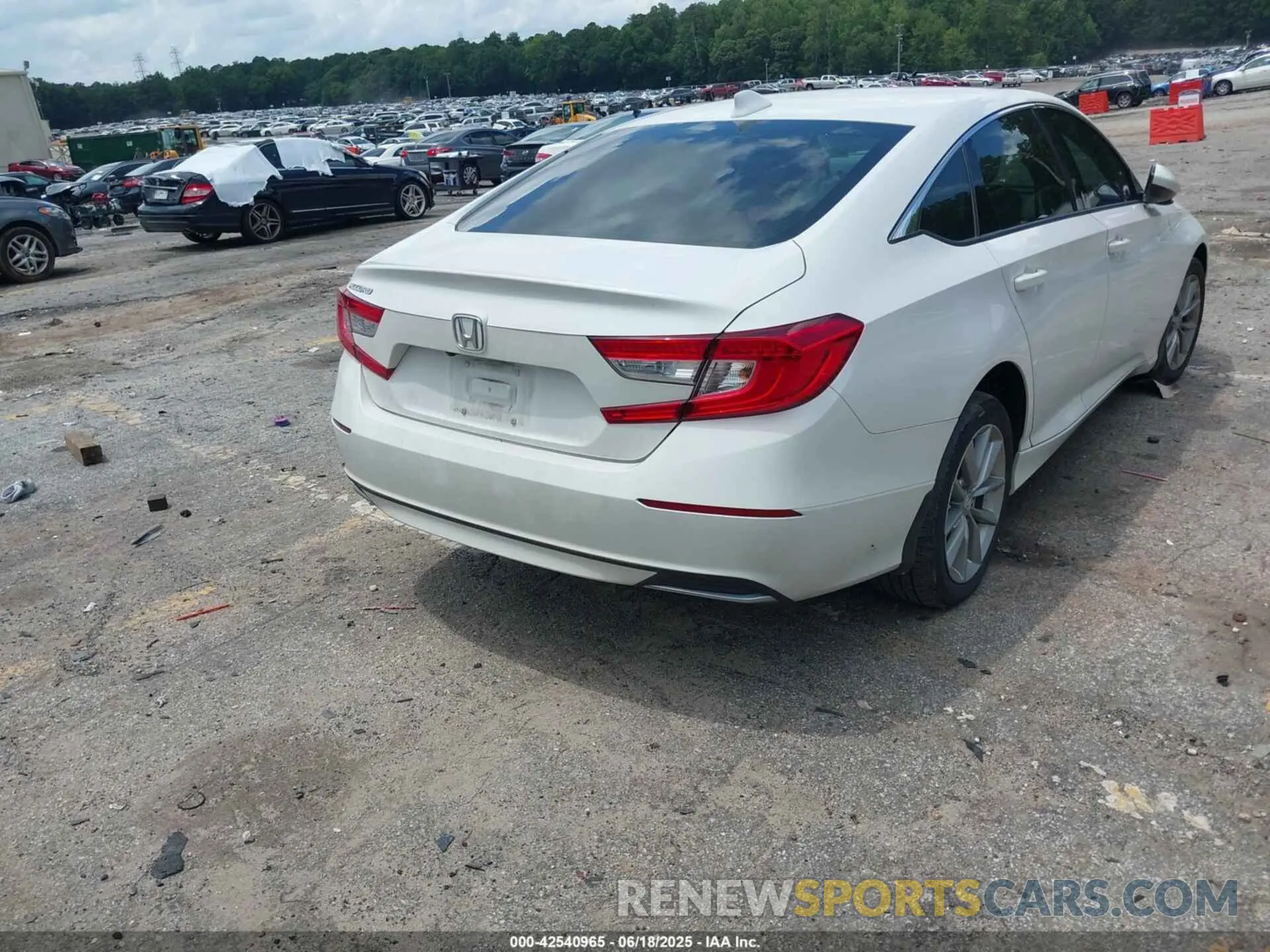 4 fotografías del automóvil dañado 1HGCV1F10NA078642 HONDA ACCORD 2022