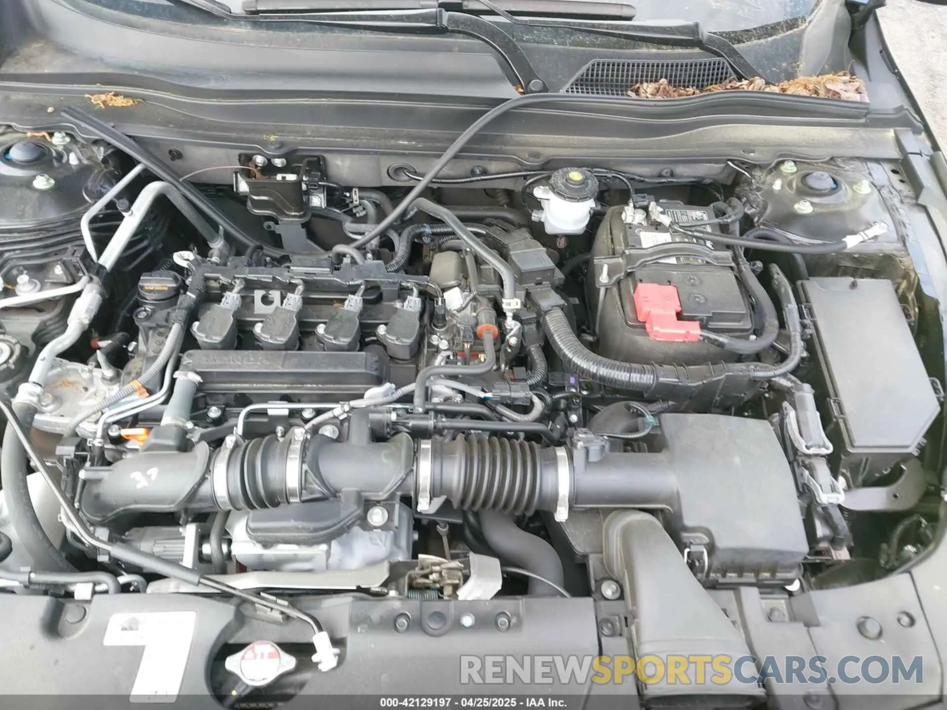 10 fotografías del automóvil dañado 1HGCV1F11NA069237 HONDA ACCORD 2022