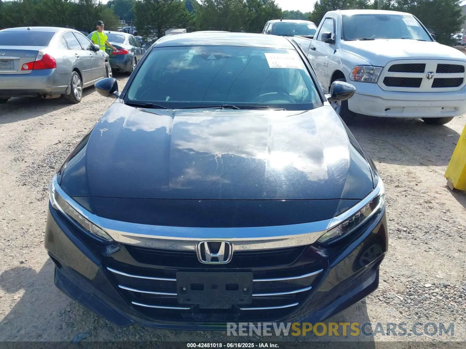 12 fotografías del automóvil dañado 1HGCV1F18NA009097 HONDA ACCORD 2022