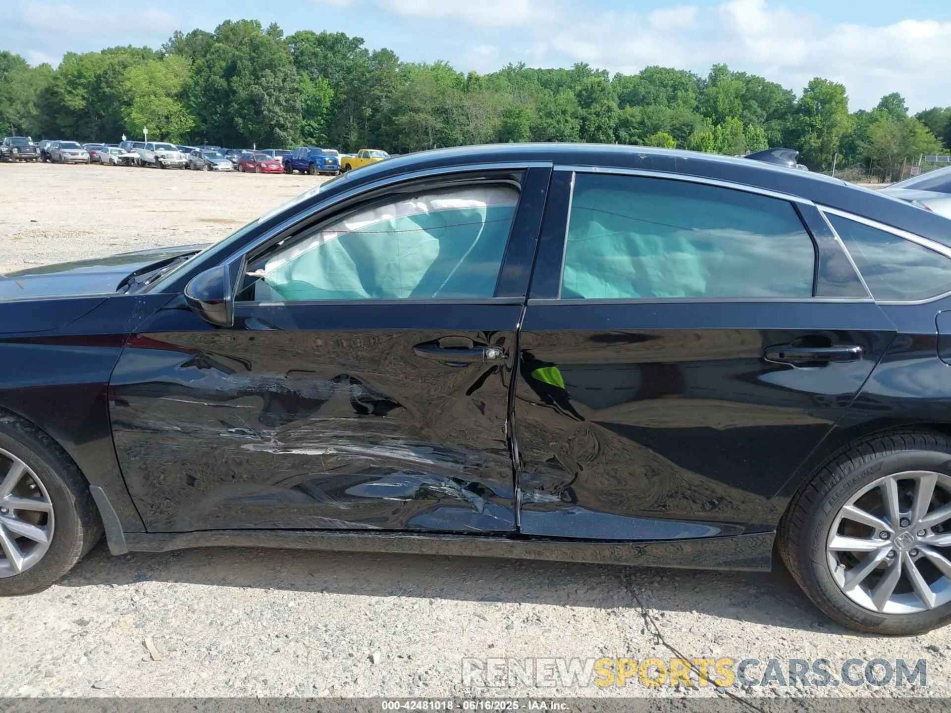 14 fotografías del automóvil dañado 1HGCV1F18NA009097 HONDA ACCORD 2022