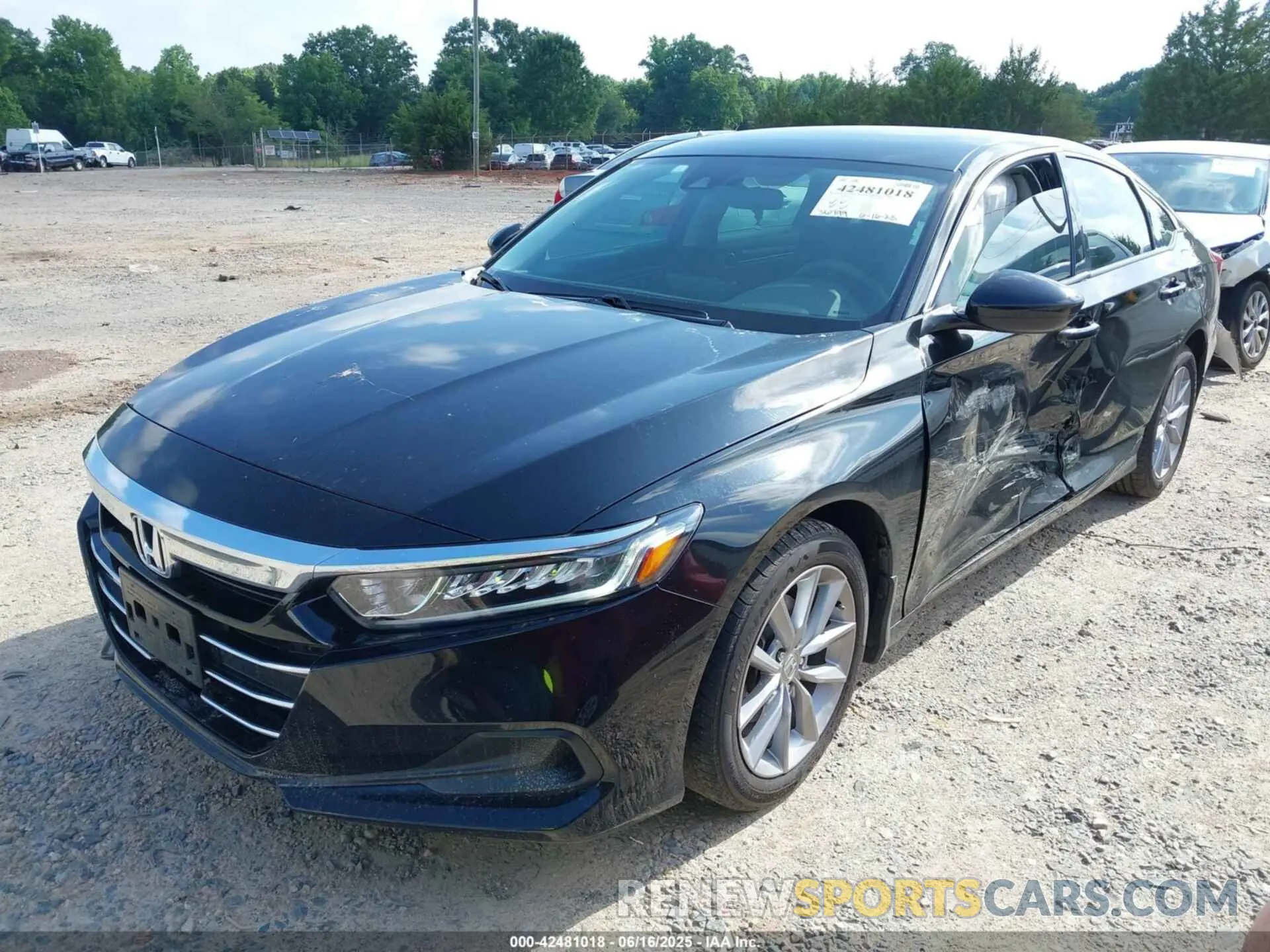 2 fotografías del automóvil dañado 1HGCV1F18NA009097 HONDA ACCORD 2022