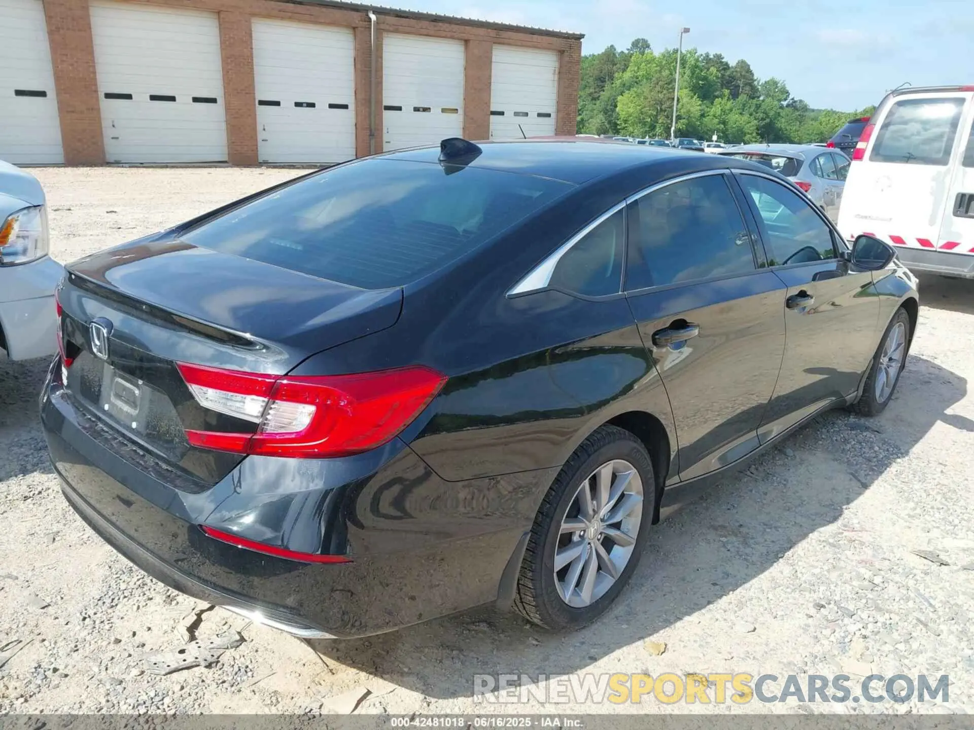 4 fotografías del automóvil dañado 1HGCV1F18NA009097 HONDA ACCORD 2022