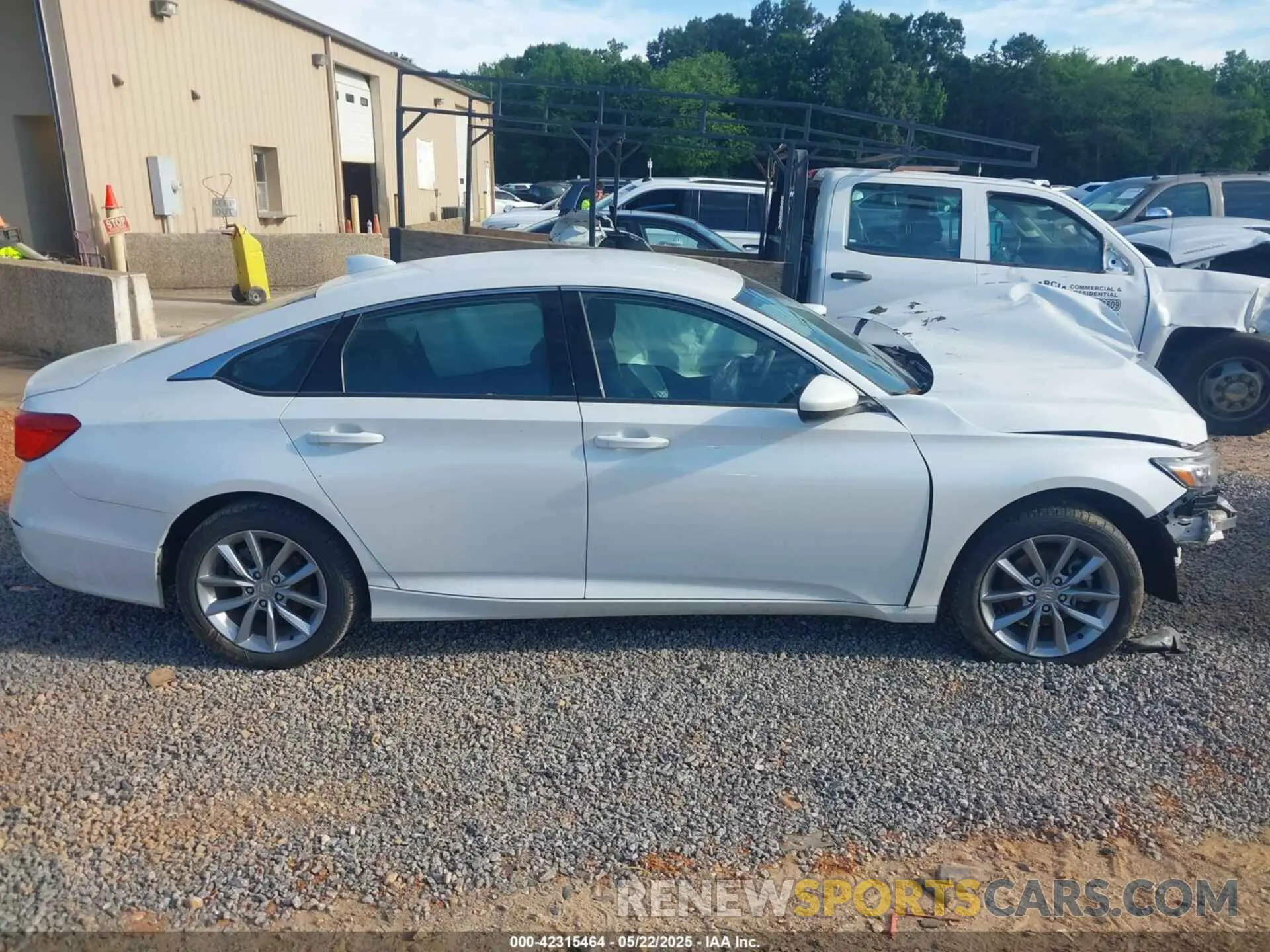 12 fotografías del automóvil dañado 1HGCV1F18NA021038 HONDA ACCORD 2022