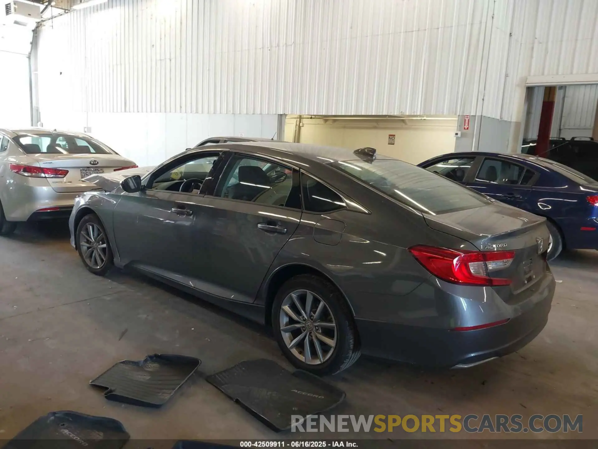 3 fotografías del automóvil dañado 1HGCV1F19NA066425 HONDA ACCORD 2022