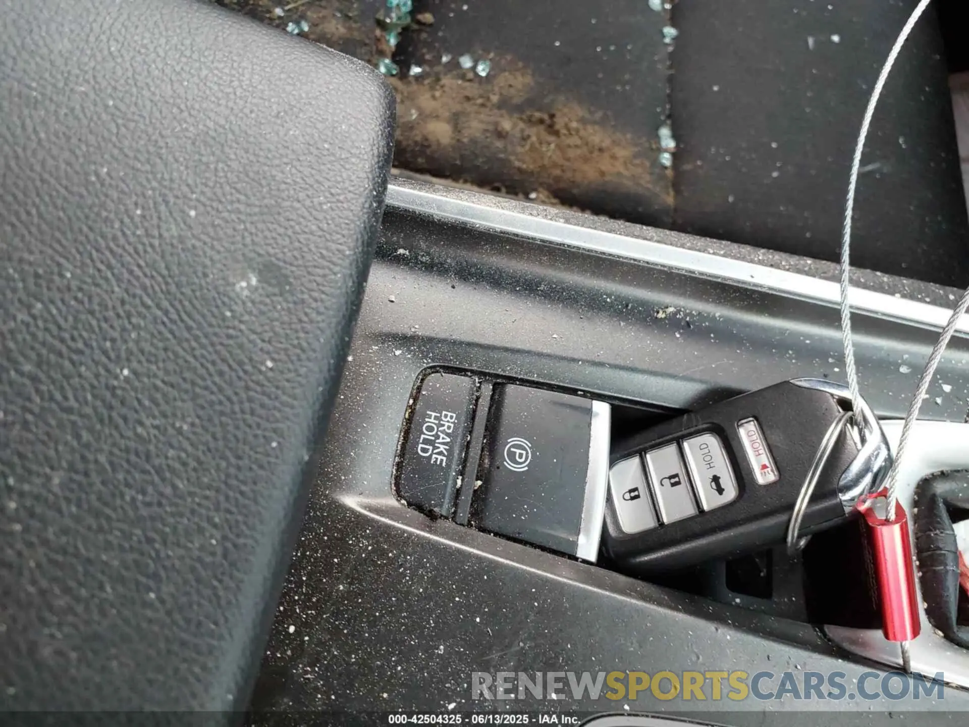 11 fotografías del automóvil dañado 1HGCV1F30NA048963 HONDA ACCORD 2022