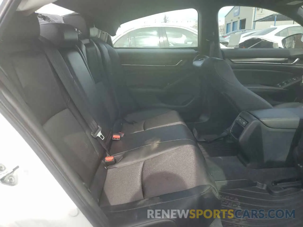 10 fotografías del automóvil dañado 1HGCV1F30NA119188 HONDA ACCORD 2022