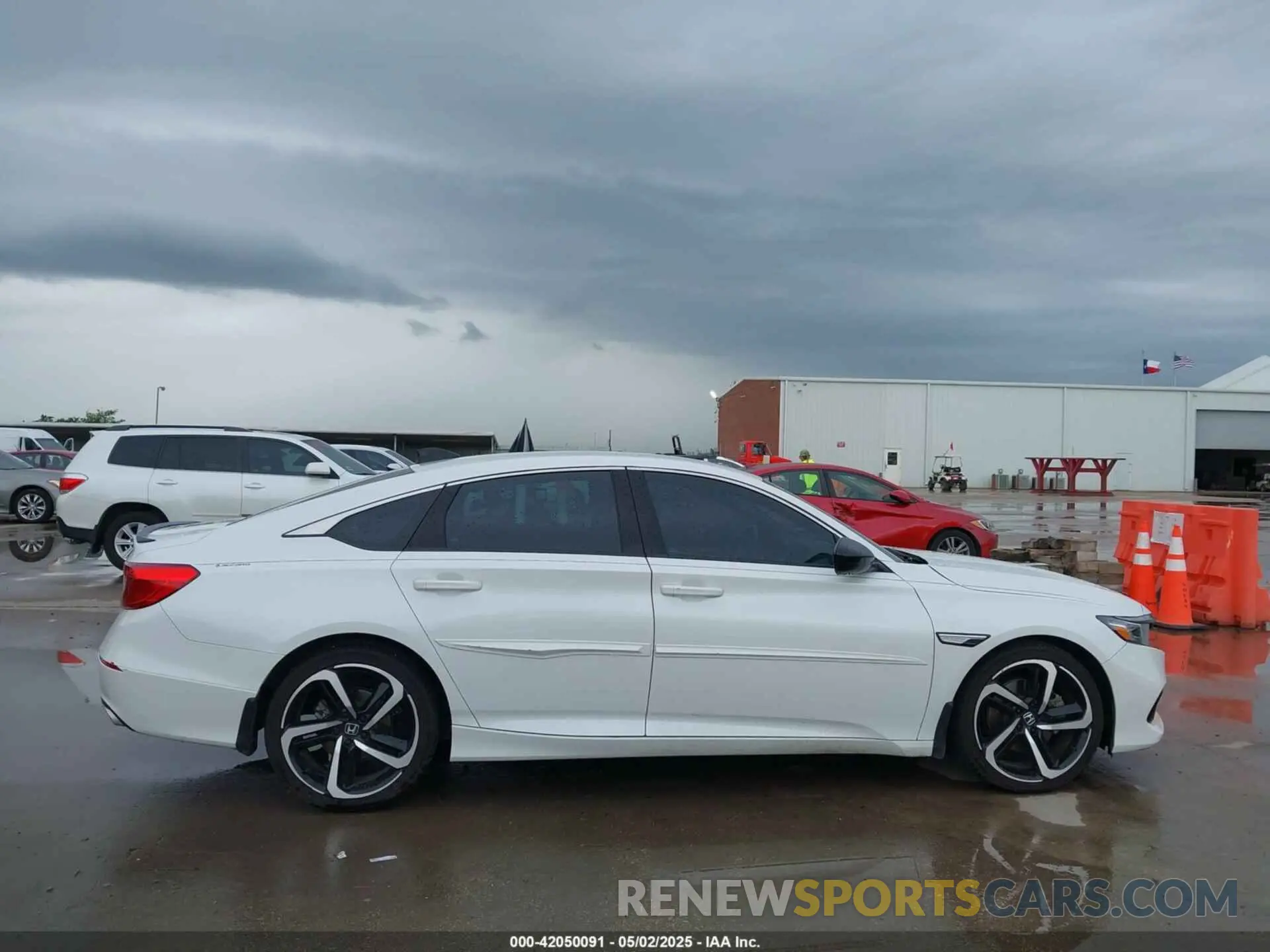 13 fotografías del automóvil dañado 1HGCV1F31NA075864 HONDA ACCORD 2022