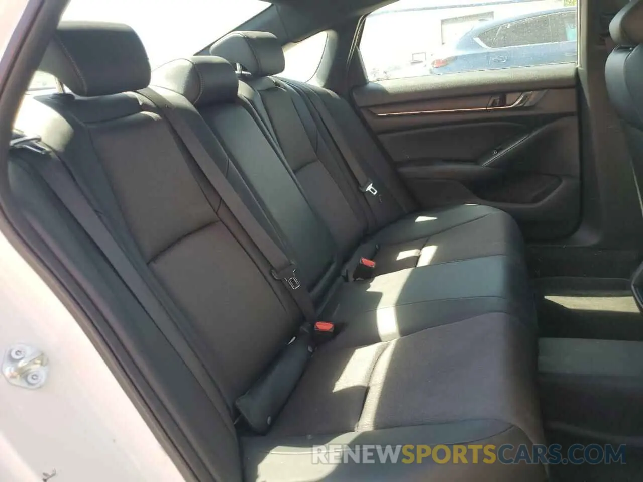 10 fotografías del automóvil dañado 1HGCV1F31NA113349 HONDA ACCORD 2022