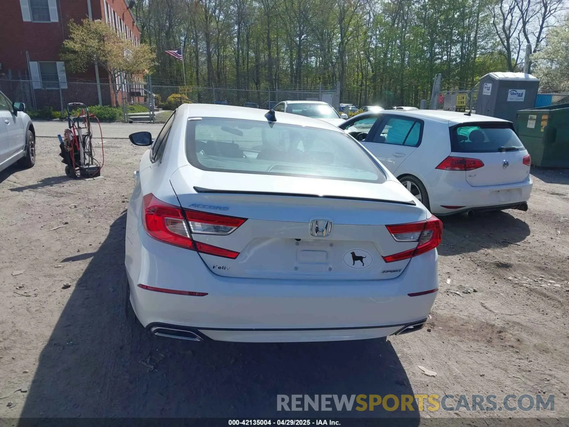 16 fotografías del automóvil dañado 1HGCV1F31NA124058 HONDA ACCORD 2022