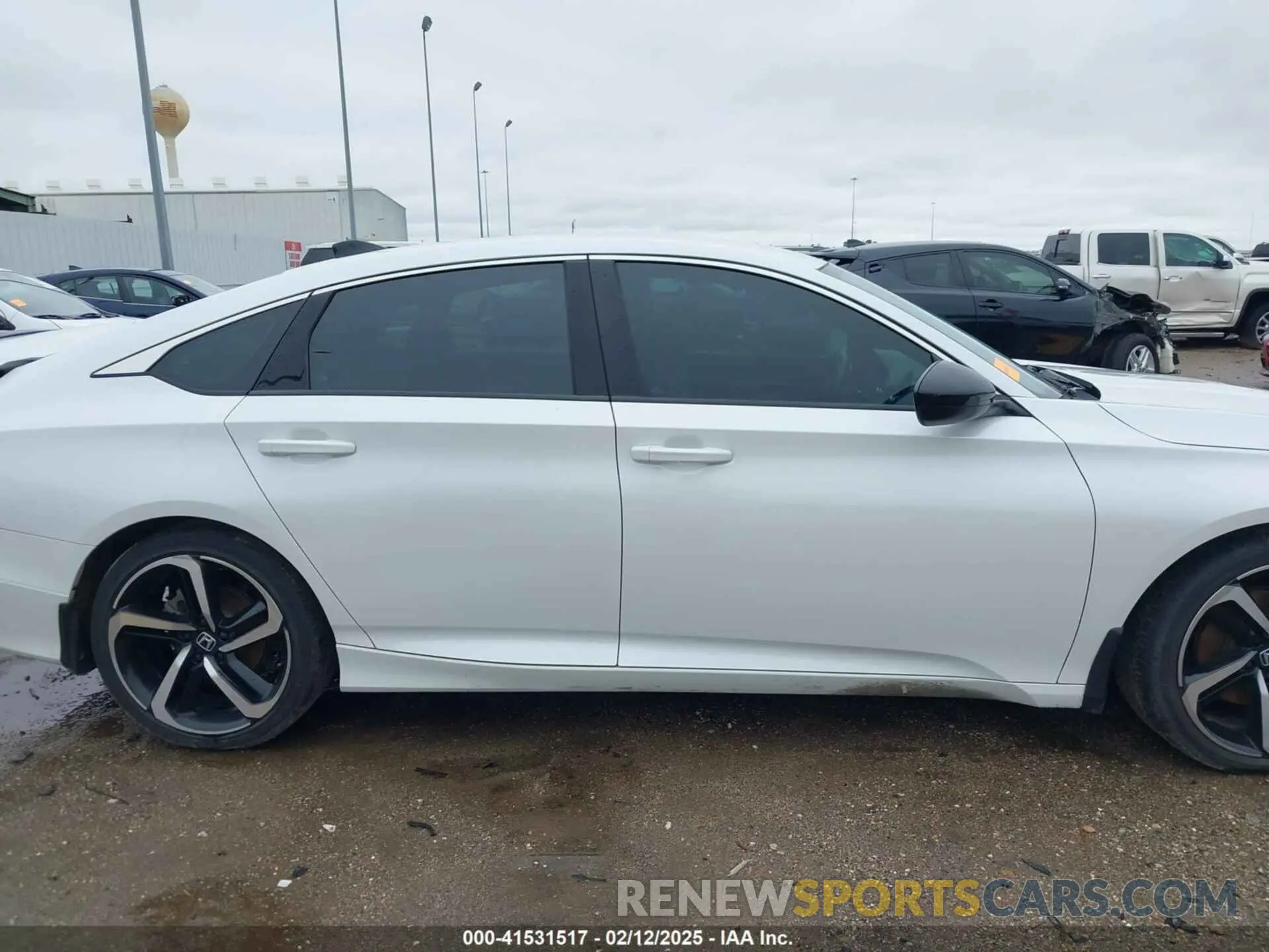 14 fotografías del automóvil dañado 1HGCV1F33NA037939 HONDA ACCORD 2022