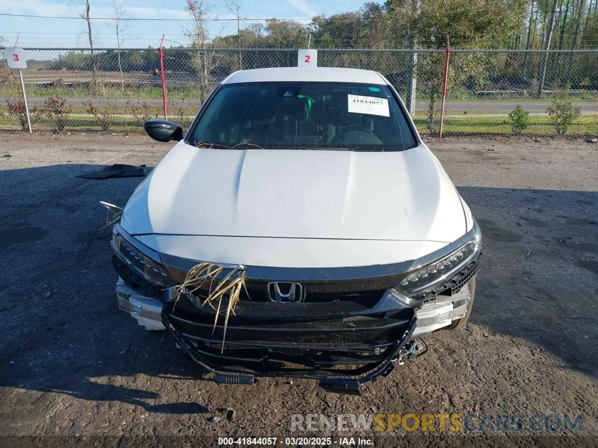 11 fotografías del automóvil dañado 1HGCV1F33NA049461 HONDA ACCORD 2022