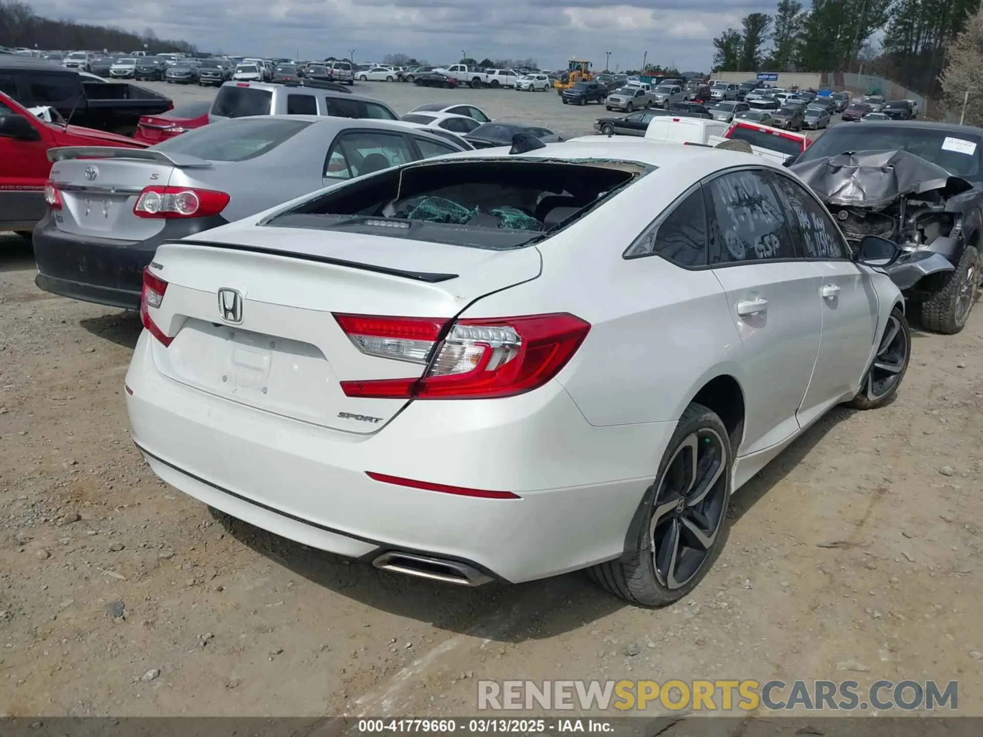 4 fotografías del automóvil dañado 1HGCV1F33NA115426 HONDA ACCORD 2022