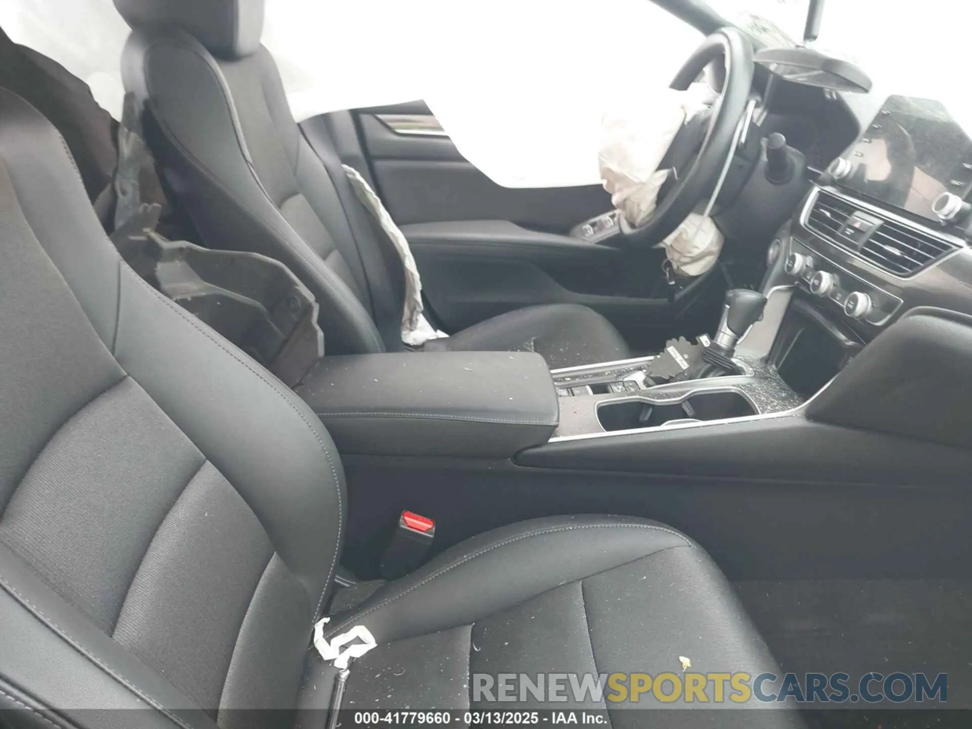 5 fotografías del automóvil dañado 1HGCV1F33NA115426 HONDA ACCORD 2022