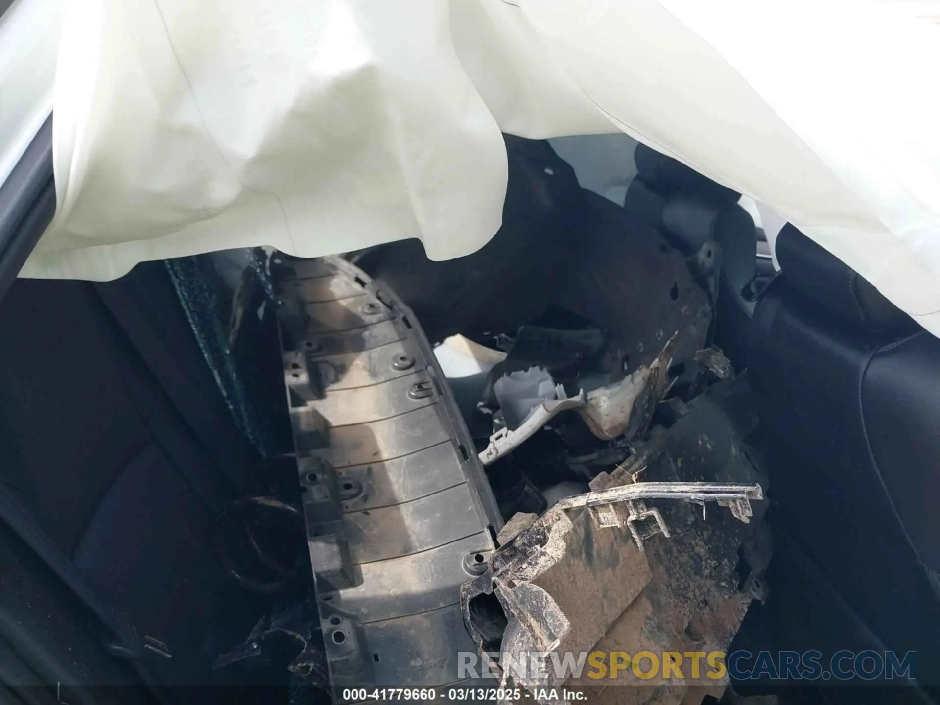 8 fotografías del automóvil dañado 1HGCV1F33NA115426 HONDA ACCORD 2022