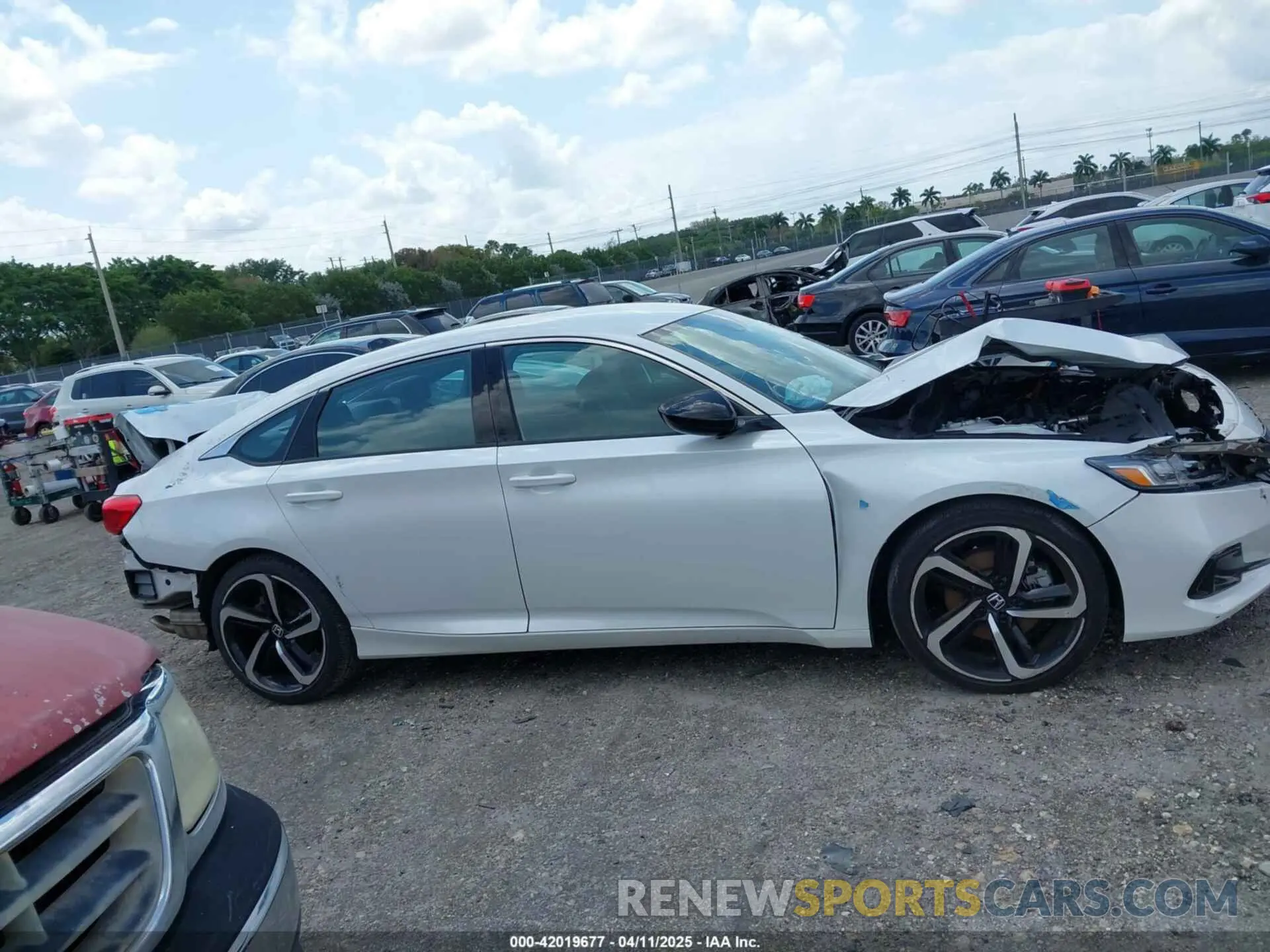 14 fotografías del automóvil dañado 1HGCV1F33NA123204 HONDA ACCORD 2022