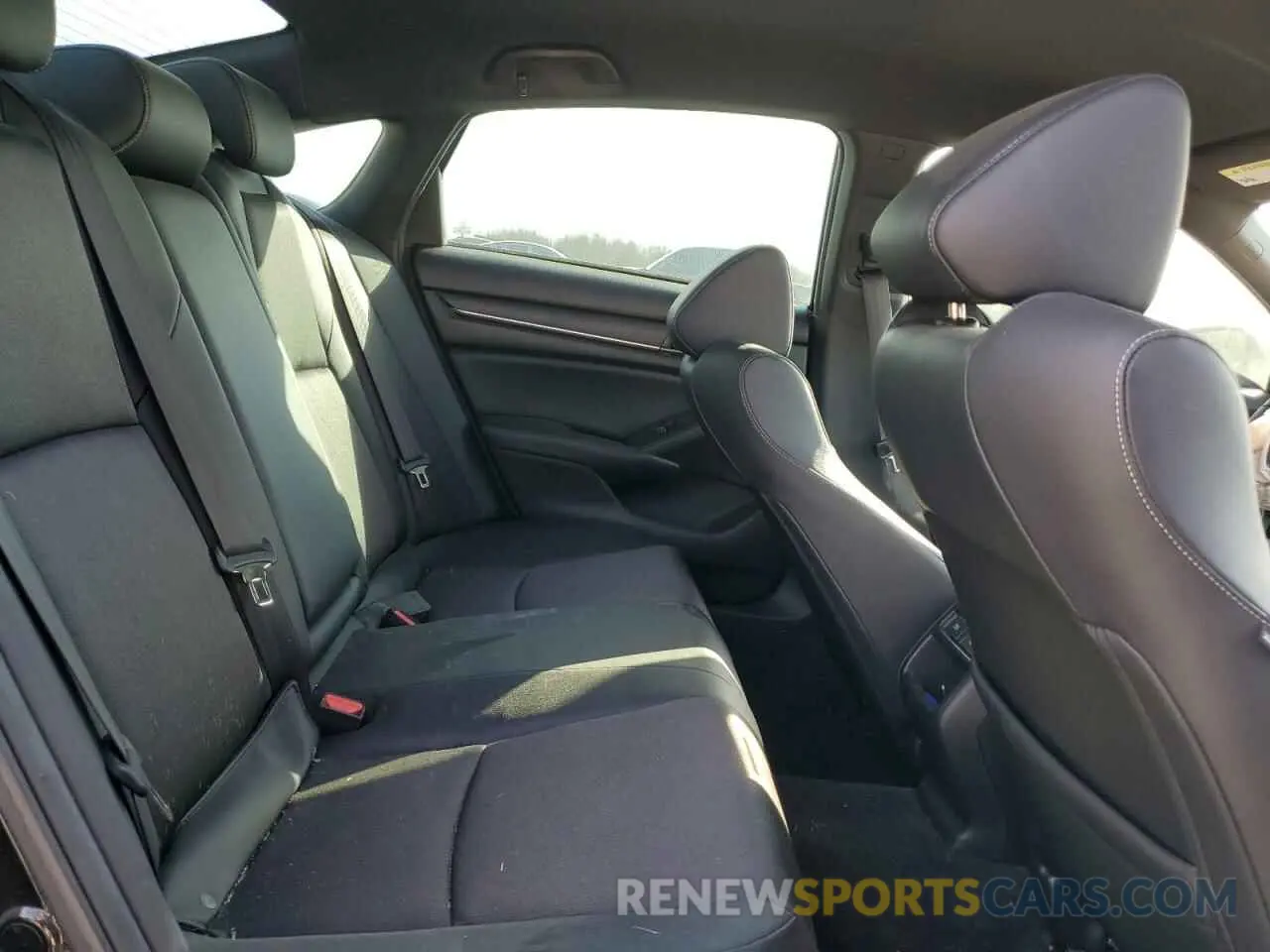 10 fotografías del automóvil dañado 1HGCV1F34NA012273 HONDA ACCORD 2022