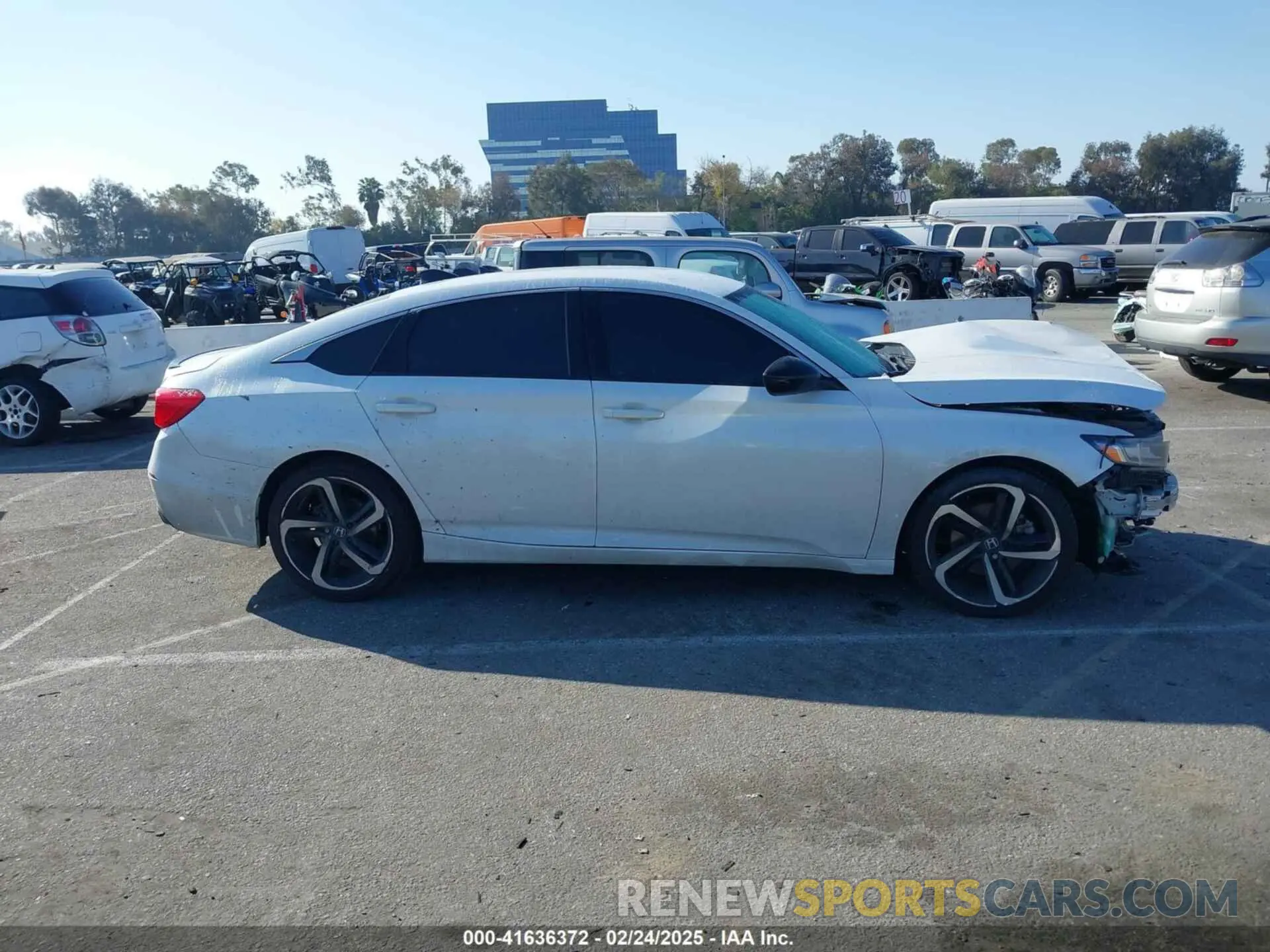 13 fotografías del automóvil dañado 1HGCV1F34NA052532 HONDA ACCORD 2022
