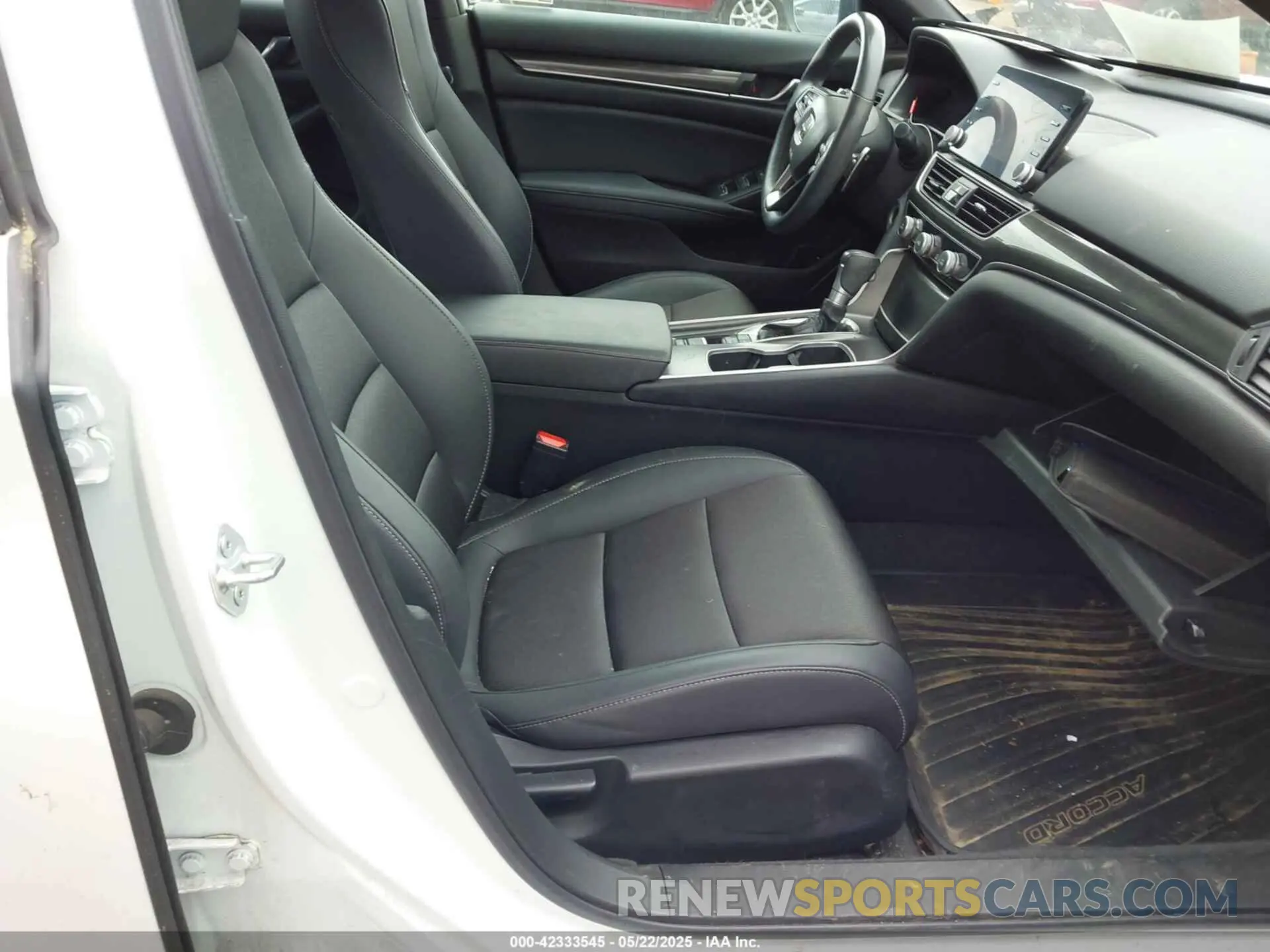 5 fotografías del automóvil dañado 1HGCV1F34NA103799 HONDA ACCORD 2022