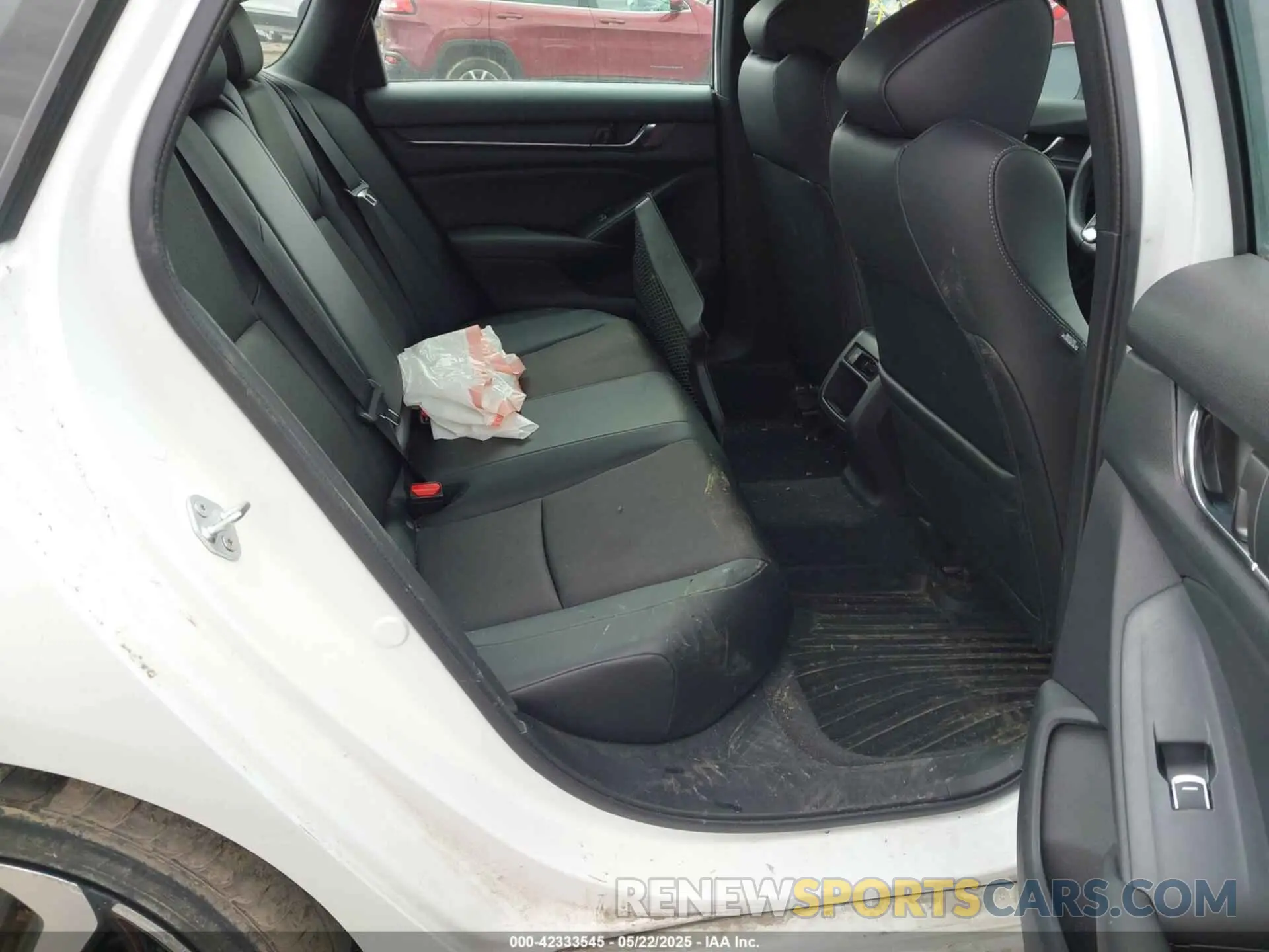 8 fotografías del automóvil dañado 1HGCV1F34NA103799 HONDA ACCORD 2022