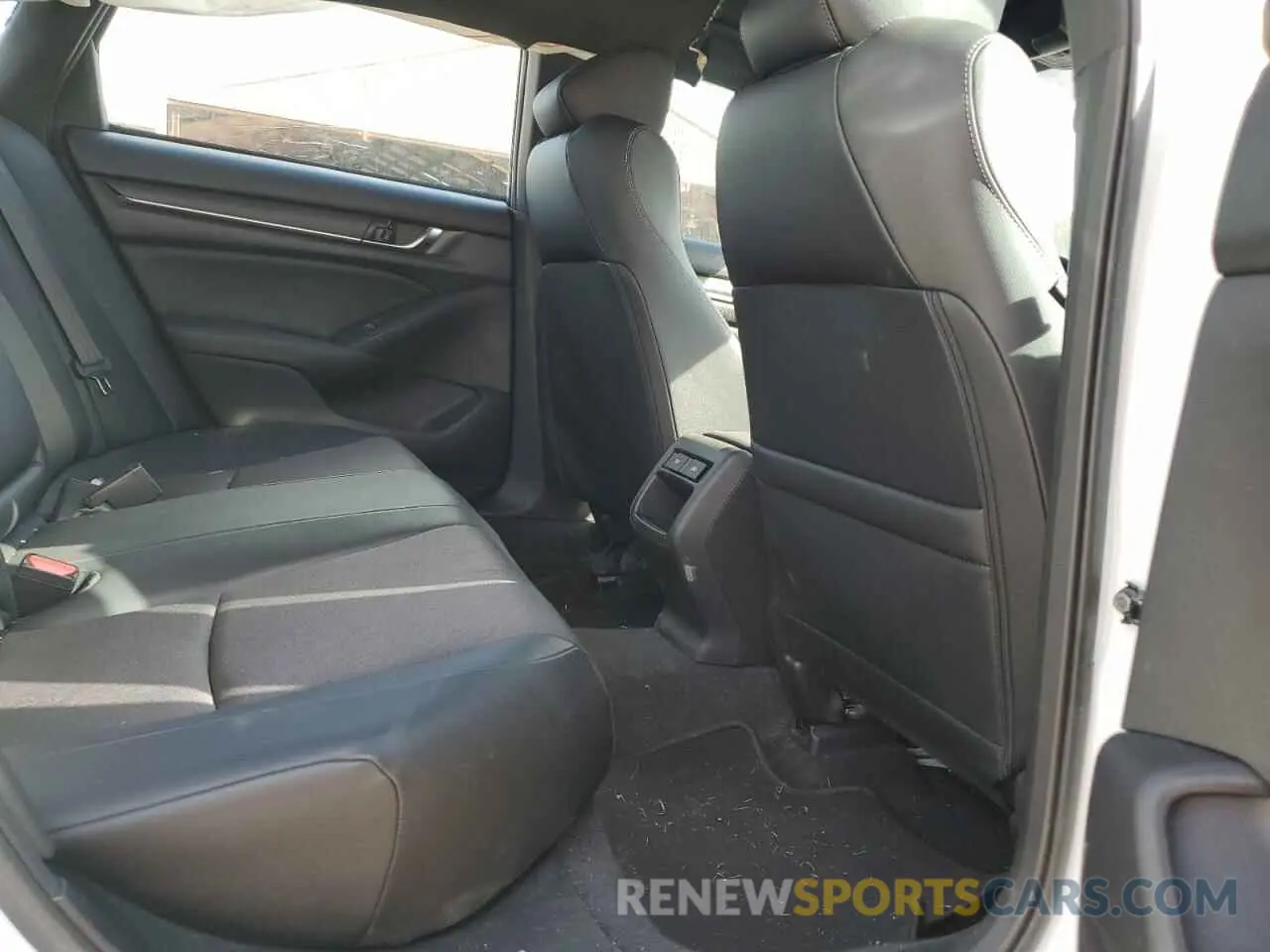 10 fotografías del automóvil dañado 1HGCV1F35NA119526 HONDA ACCORD 2022