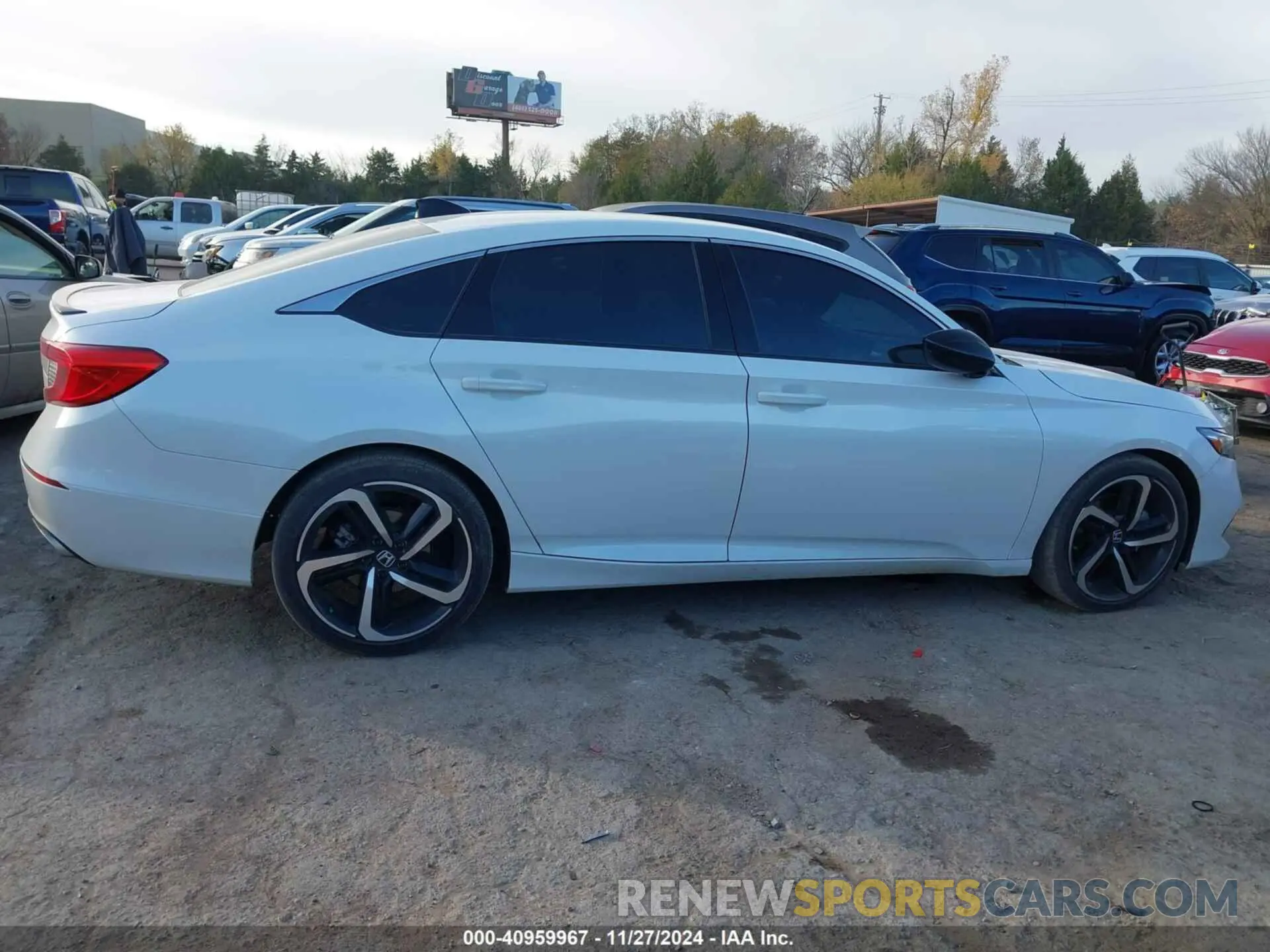 13 fotografías del automóvil dañado 1HGCV1F35NA120708 HONDA ACCORD 2022