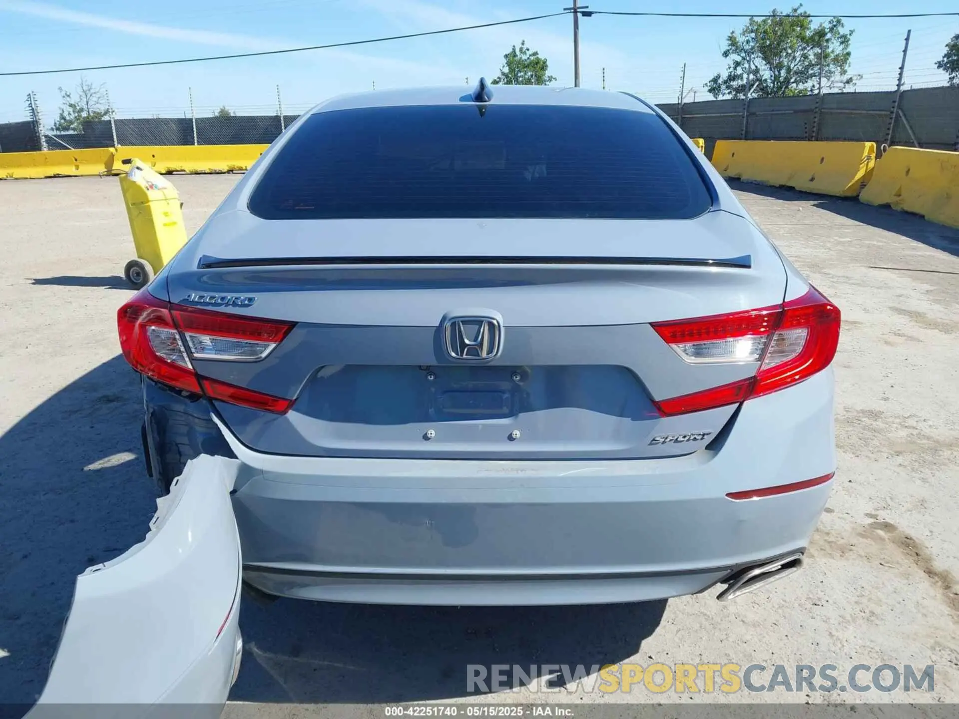 15 fotografías del automóvil dañado 1HGCV1F36NA013814 HONDA ACCORD 2022
