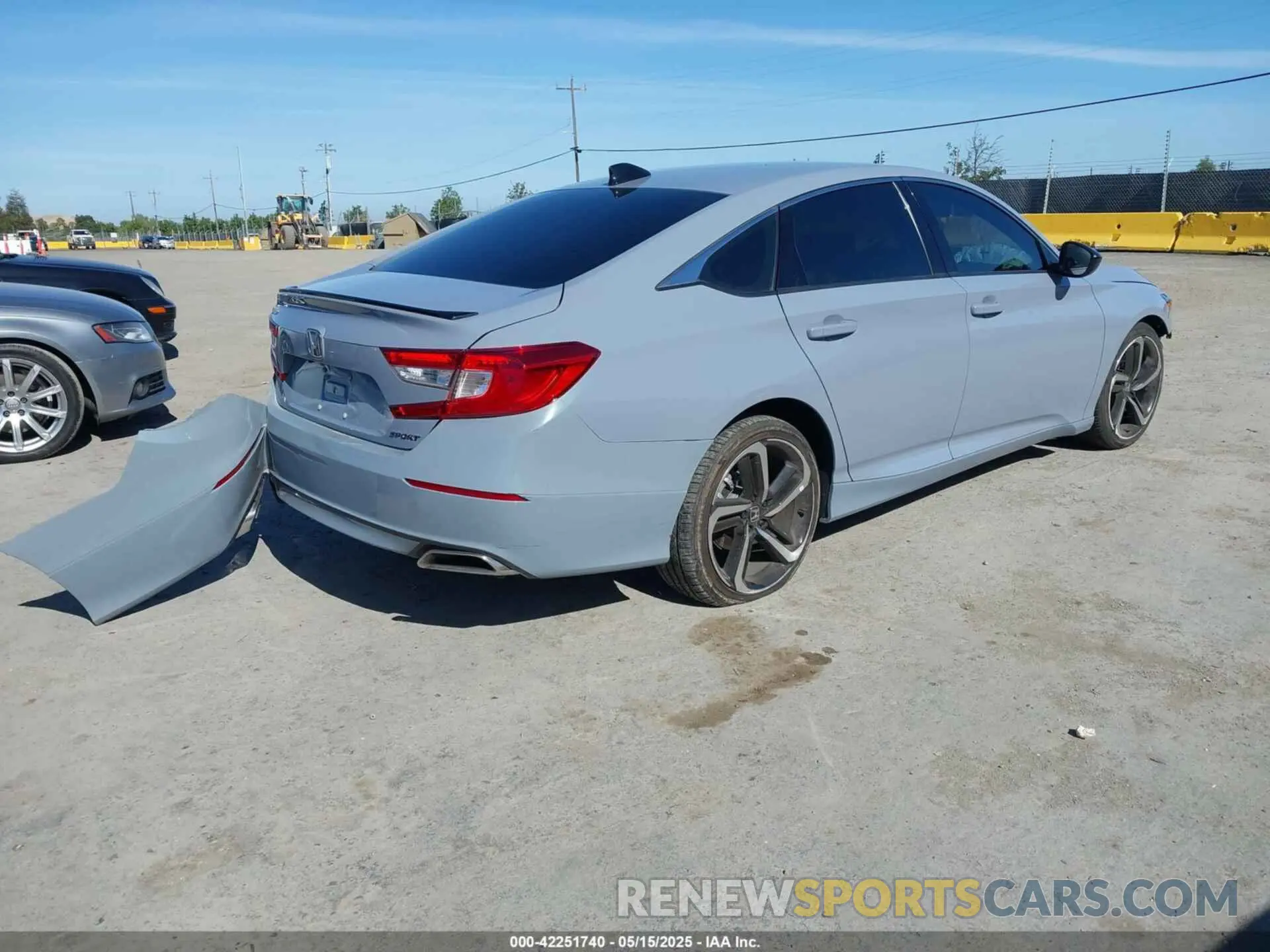 4 fotografías del automóvil dañado 1HGCV1F36NA013814 HONDA ACCORD 2022