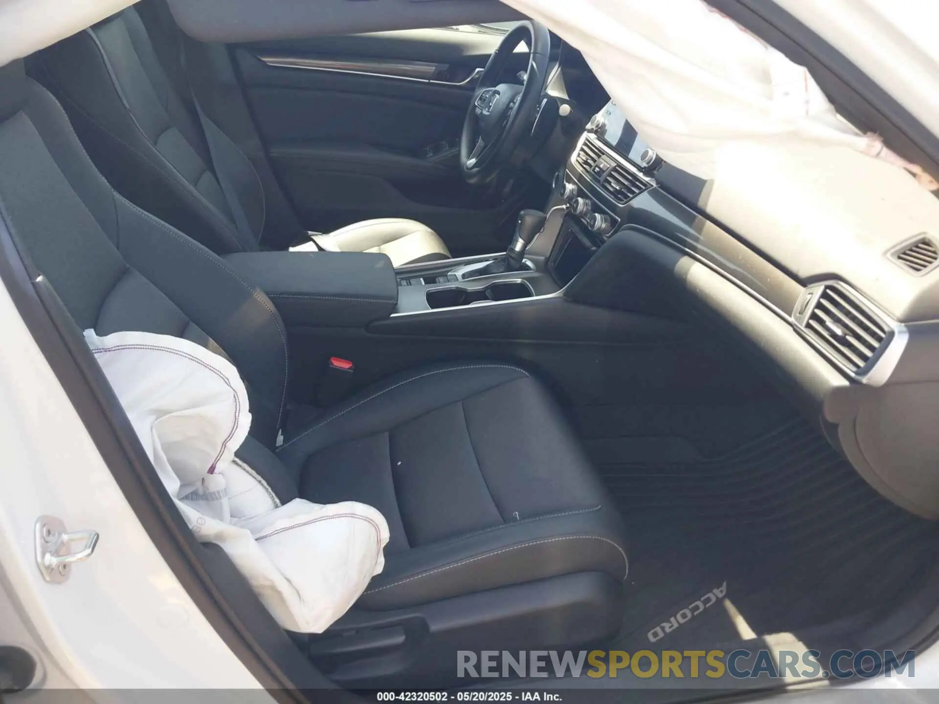 5 fotografías del automóvil dañado 1HGCV1F36NA095141 HONDA ACCORD 2022