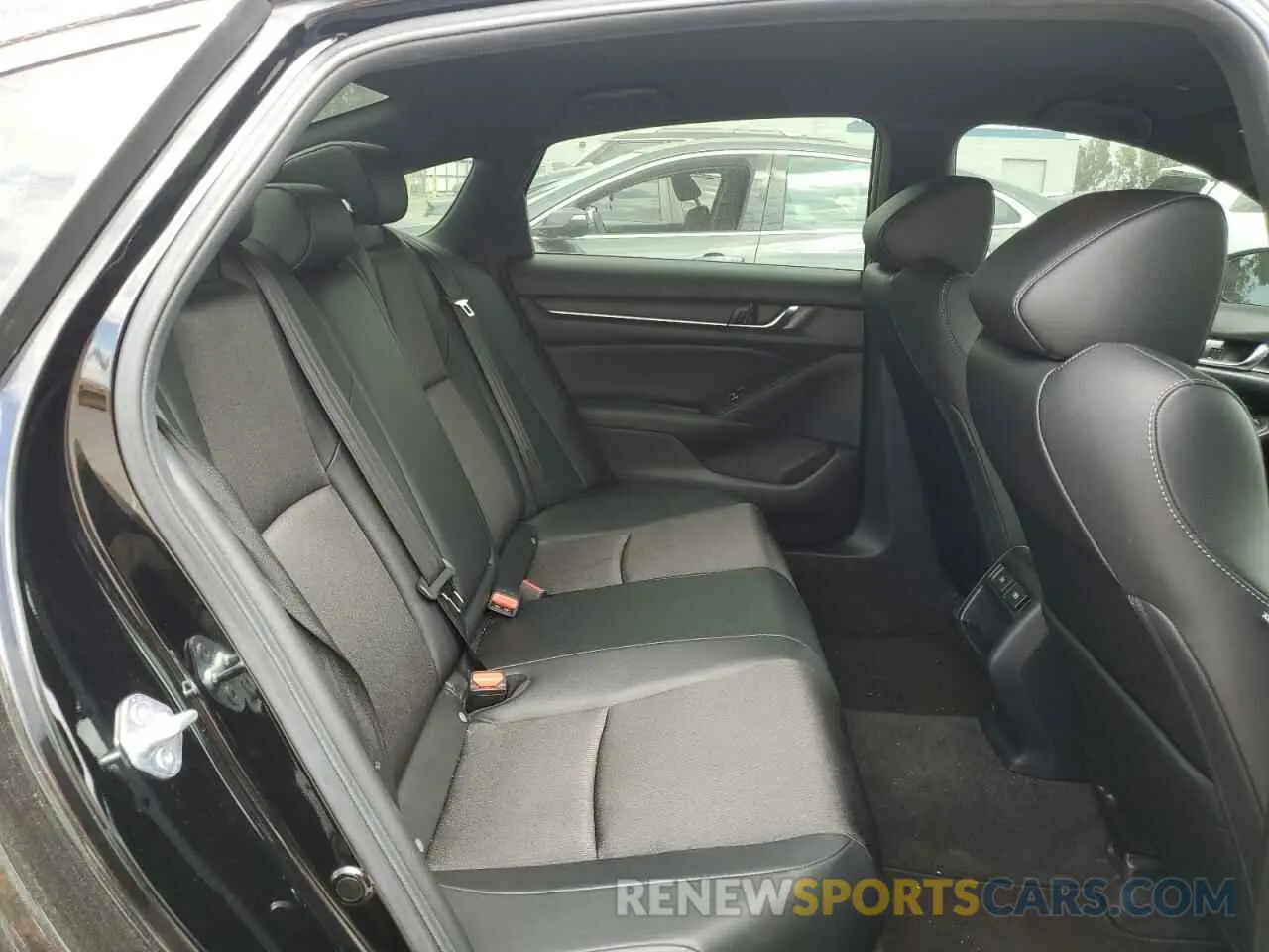 10 fotografías del automóvil dañado 1HGCV1F36NA118210 HONDA ACCORD 2022